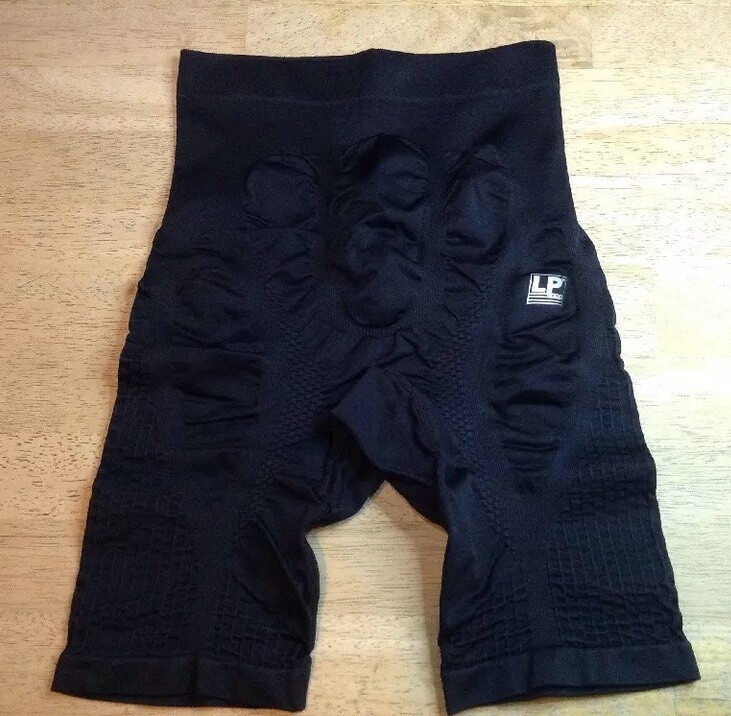 Ace Compression Black Shorts LA POINTIQUE – Size SMALL