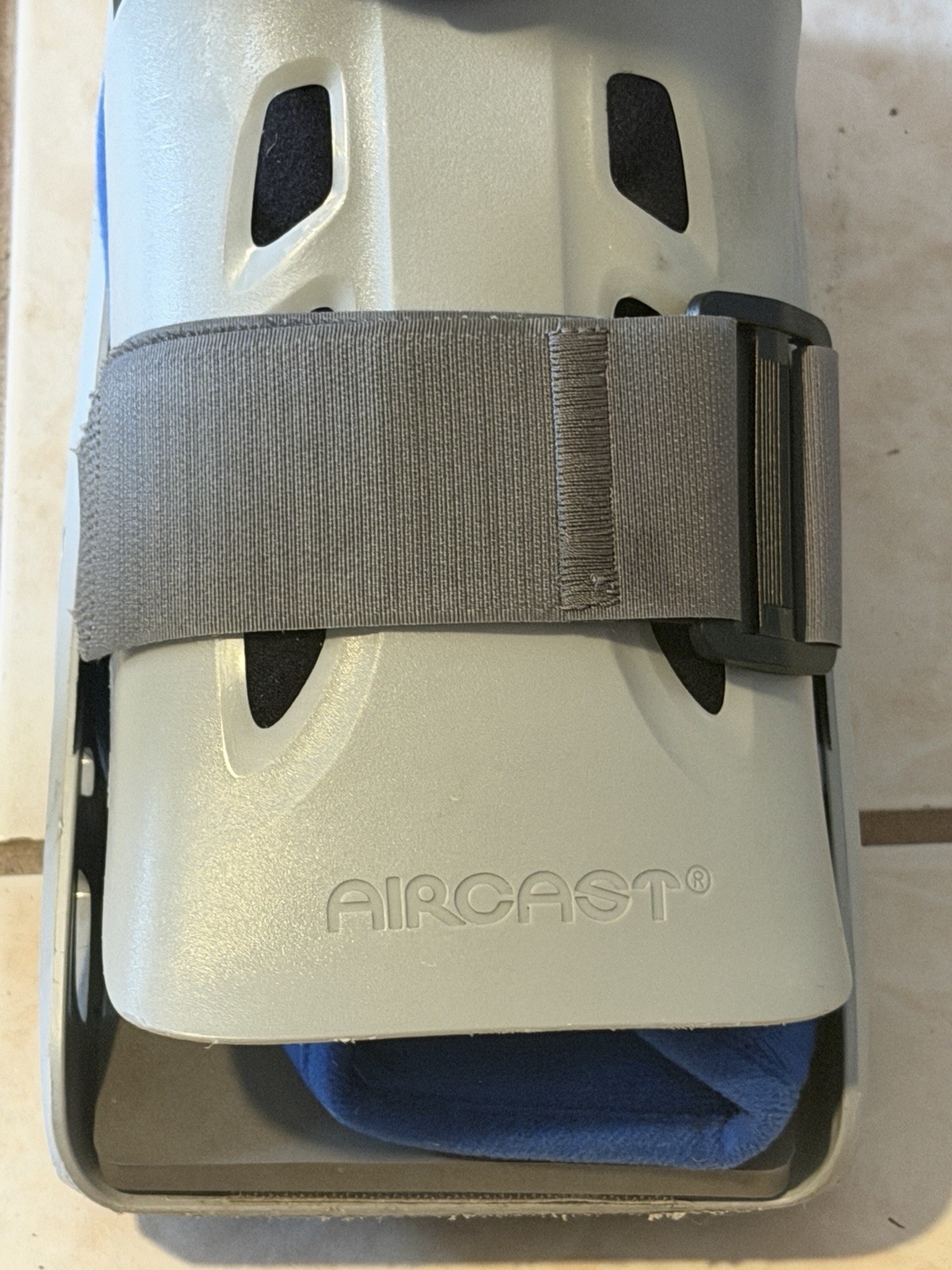Breg Genesis Walking Boot Sz L Gray Full Shell Pump 3 Strap Post-Op Orthopedic