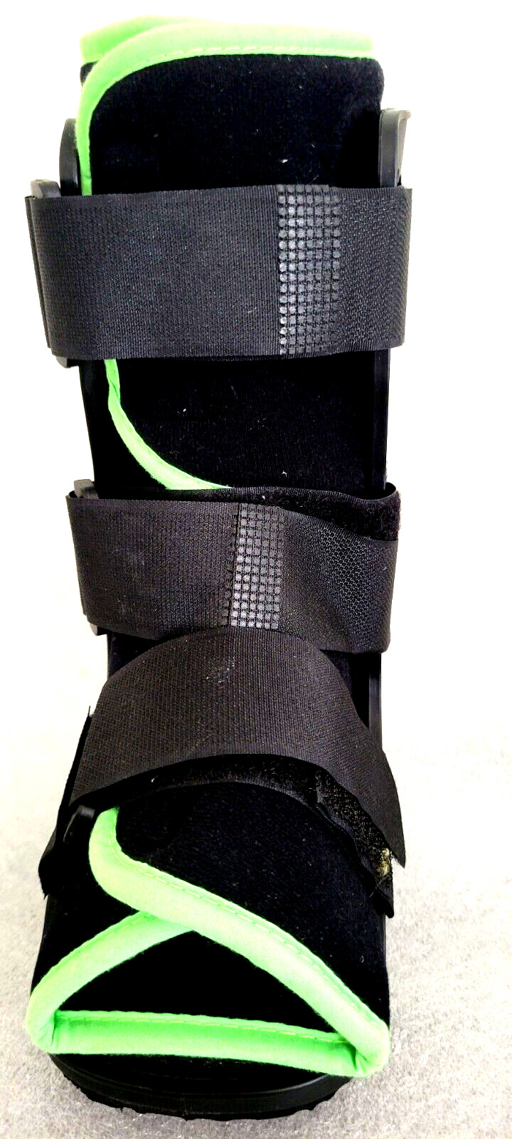 Pediatric Walker Fracture Boot ExoArmor Kids Medium shoe size 8-11 Left/Right