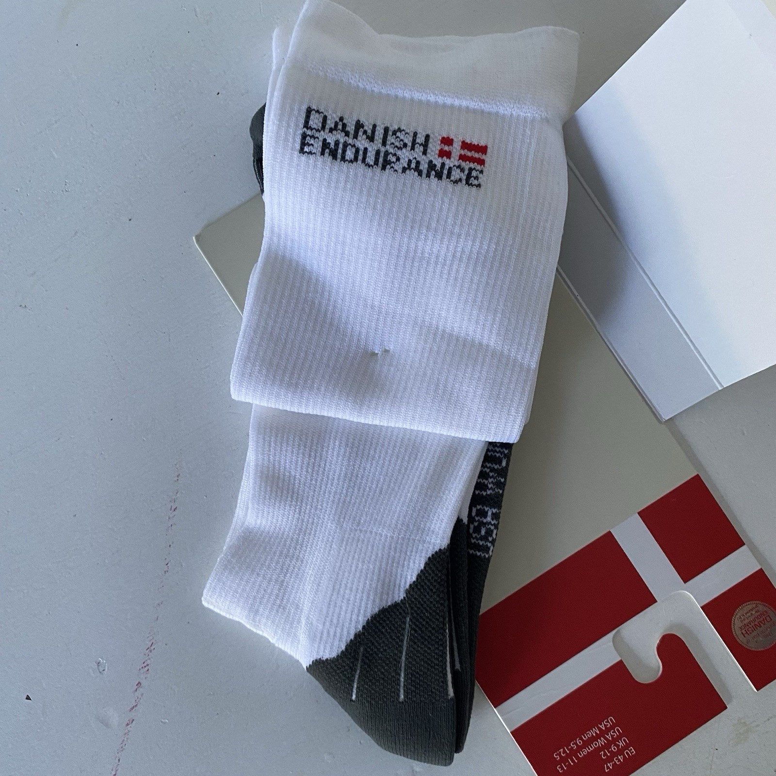 Danish Endurance Compression Socks Men 9.5-12.5 Women 11-13 White 18-21 Mm Hg