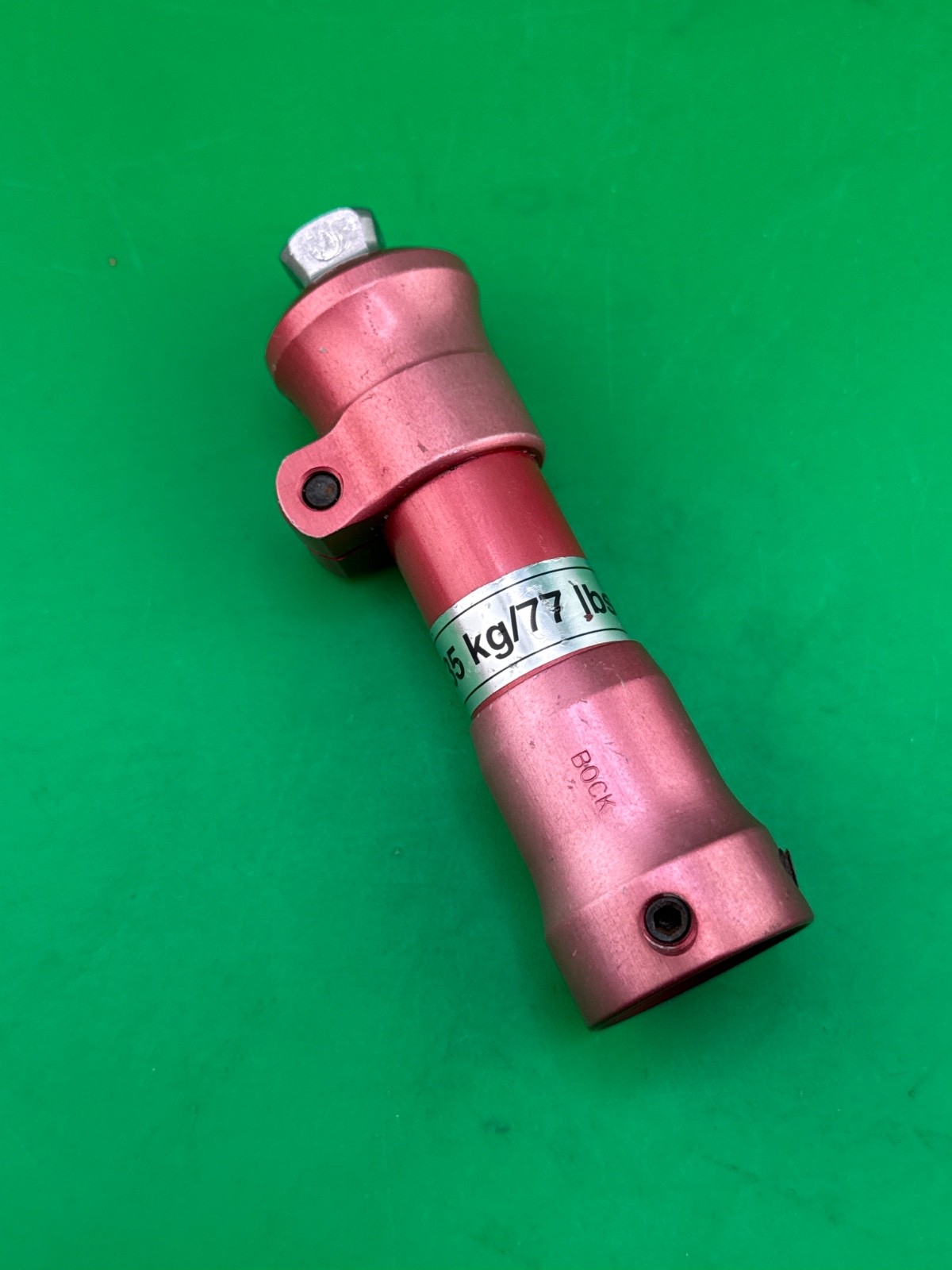 Ottobock Otto bock pediatric child prosthetic pylon. 22mm diameter. 4R66