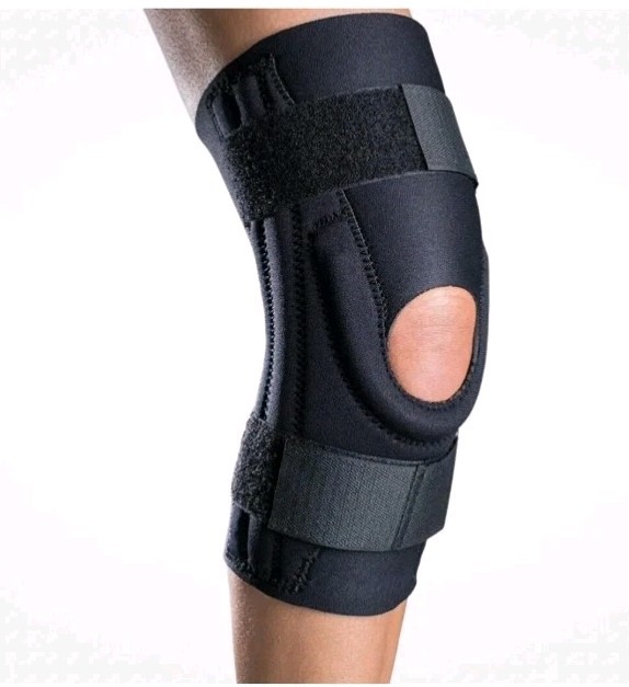 DonJoy Performer Patella Stabilizer Knee Brace Neoprene Unisex Medium Black