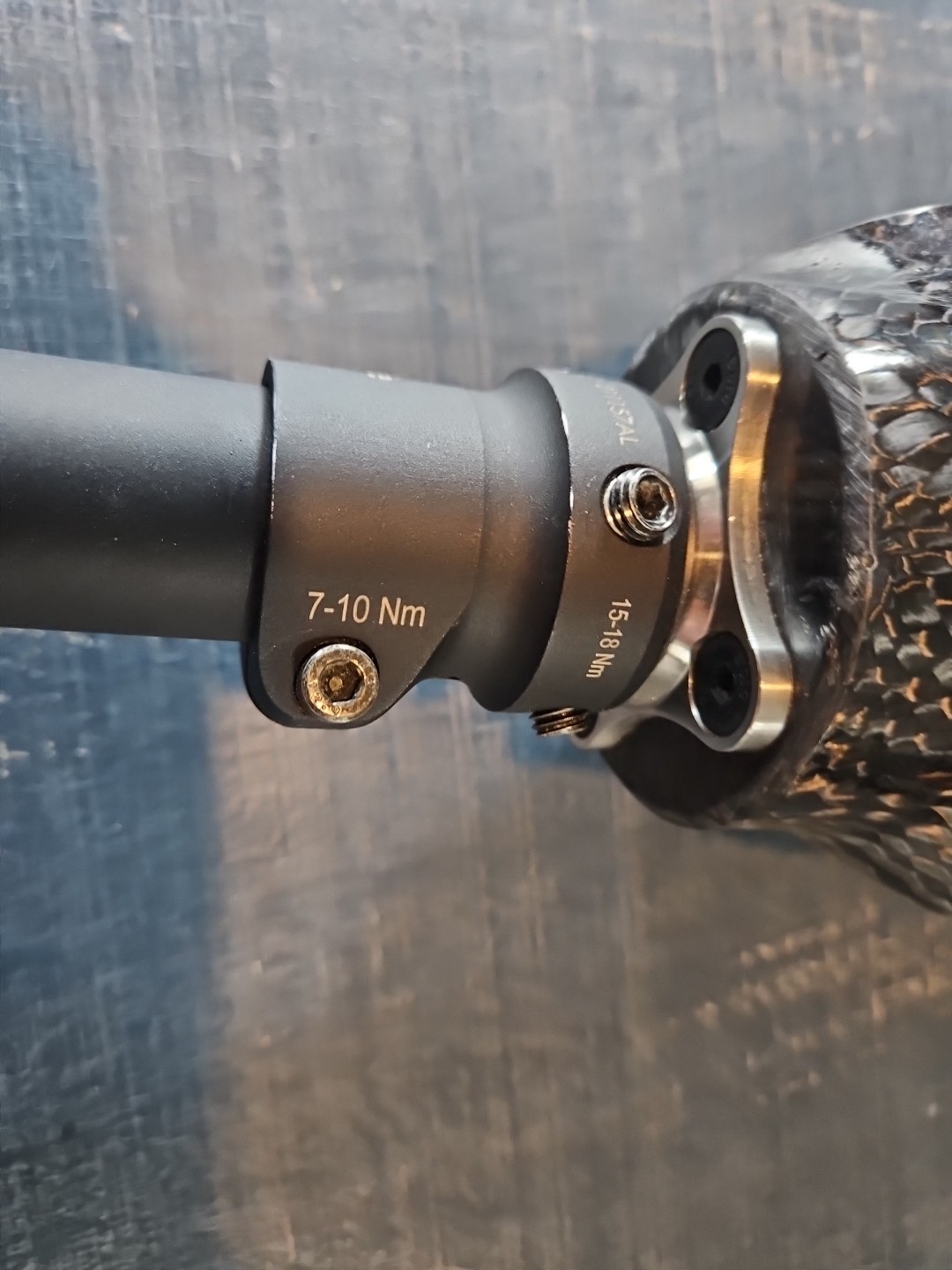 OTTOBOCK Freedom Kintrol Hydraulic Prosthetic Foot Size 25 Right Carbon Fiber