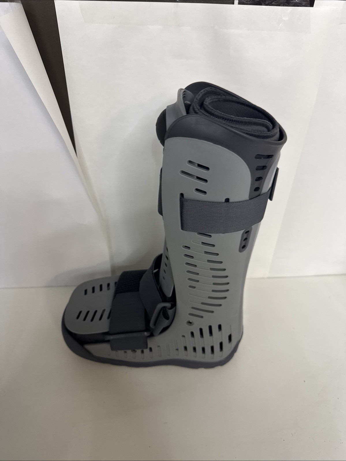 Ossur Rebound Air Walker Boot High Top, Small, New Open Box