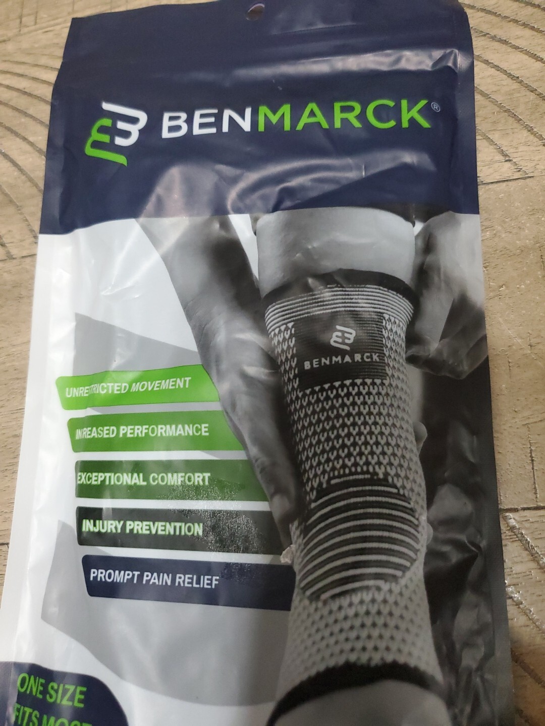 BENMARK Ankle Compression Sleeve, One Size Fits Most. Enjoy Painless Exercise