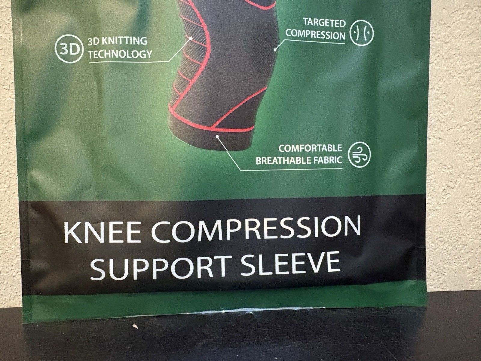 Rymora Knee Compression Support Sleeve SZ Medium New Non-Slip Grip Band 3D Knit