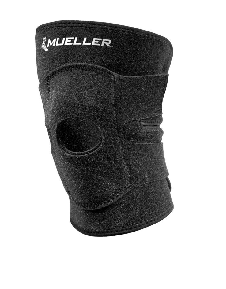 Mueller 4 Way Adjustable Knee Brace, Black, One Size Fits Most