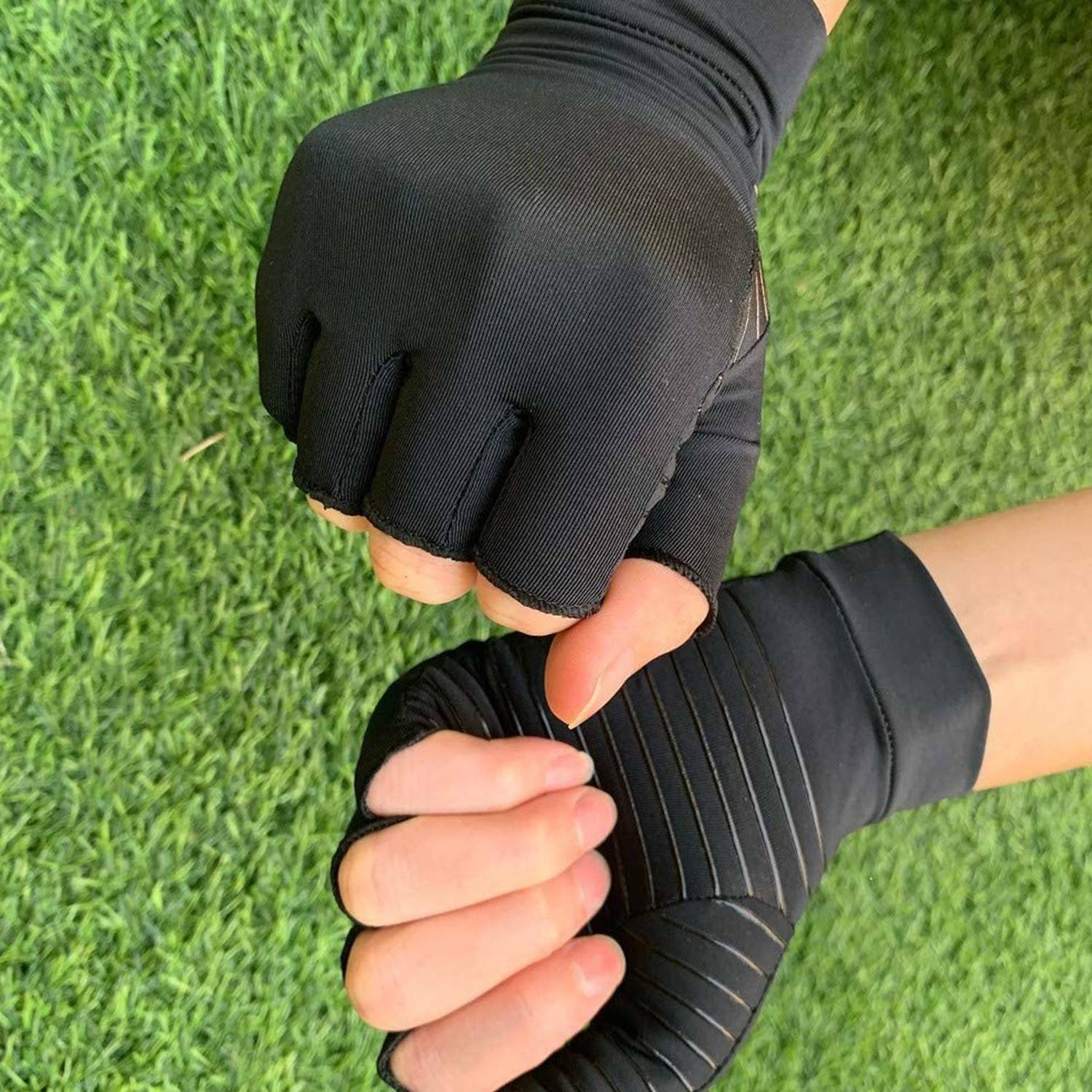 Copper Anti Arthritis Compression Gloves Wrist Support Hand Pain Relief Therapy