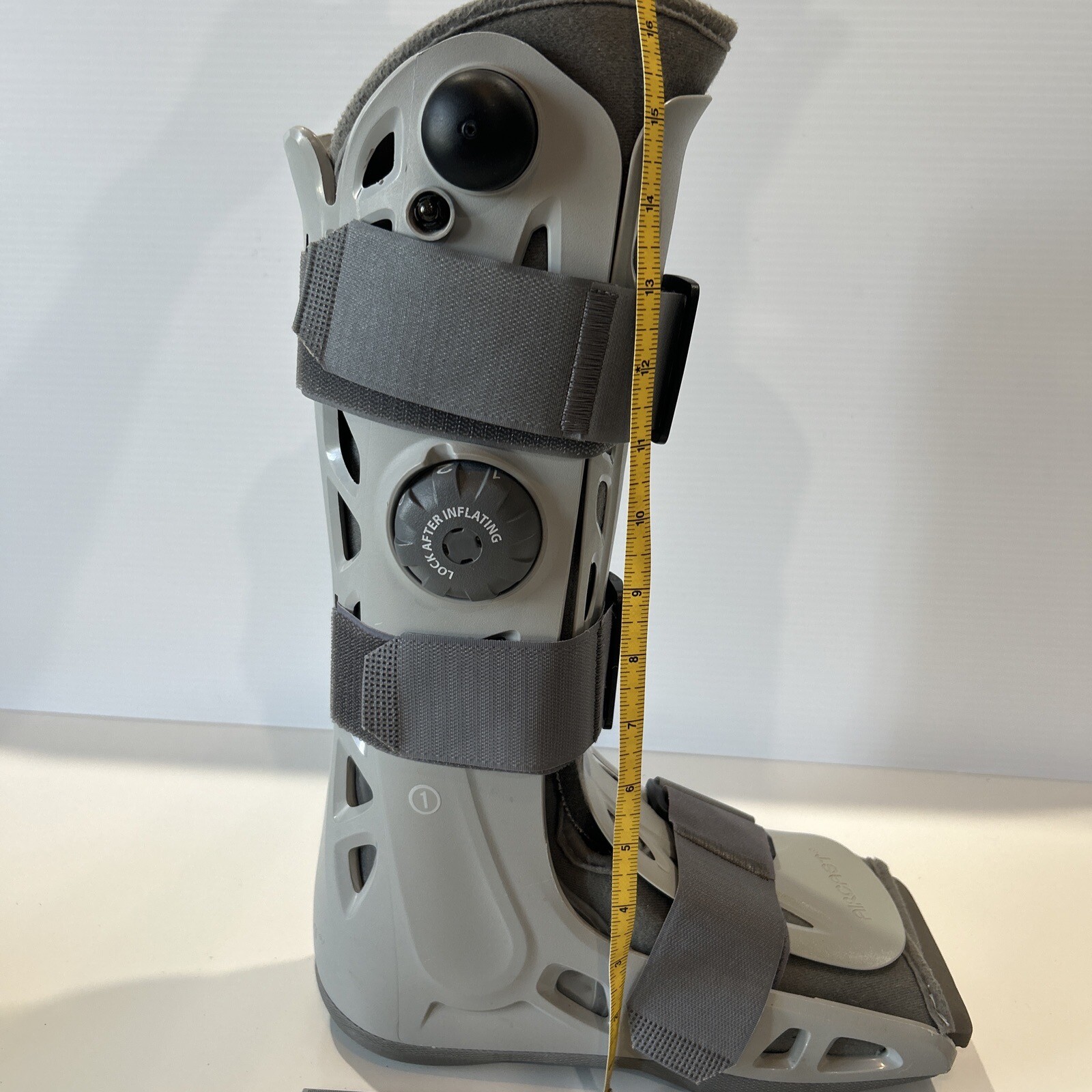 Aircast Softstrike Walking Post Surgical Boot Air Bag Pump Walking Cast DJO
