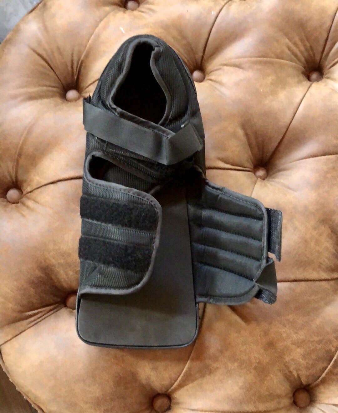 McKesson Black Post-Op Shoe Large Contact Closure Straps 155-79-81237