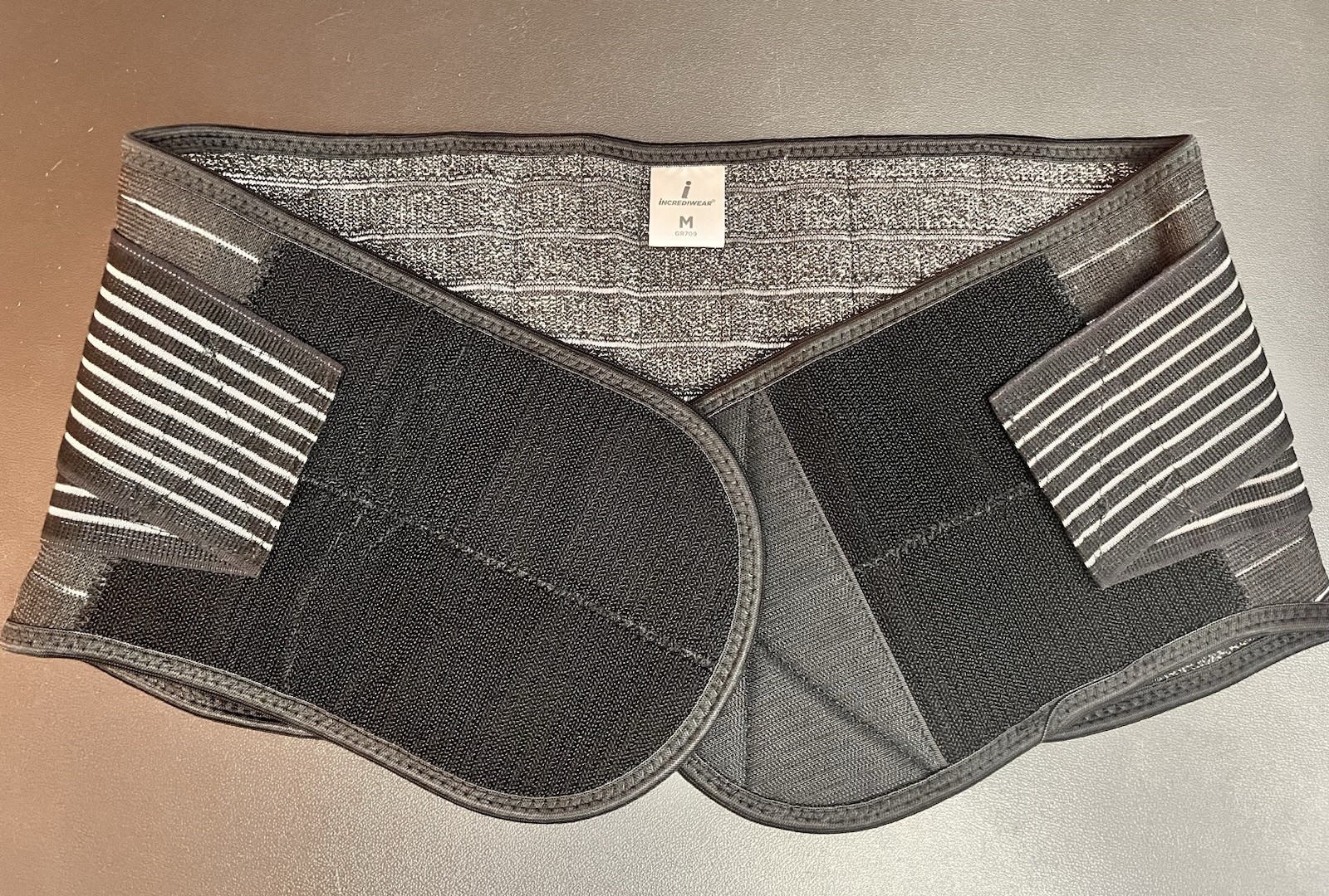 Incrediwear Back Brace Support Medium Black – Used Good Condition