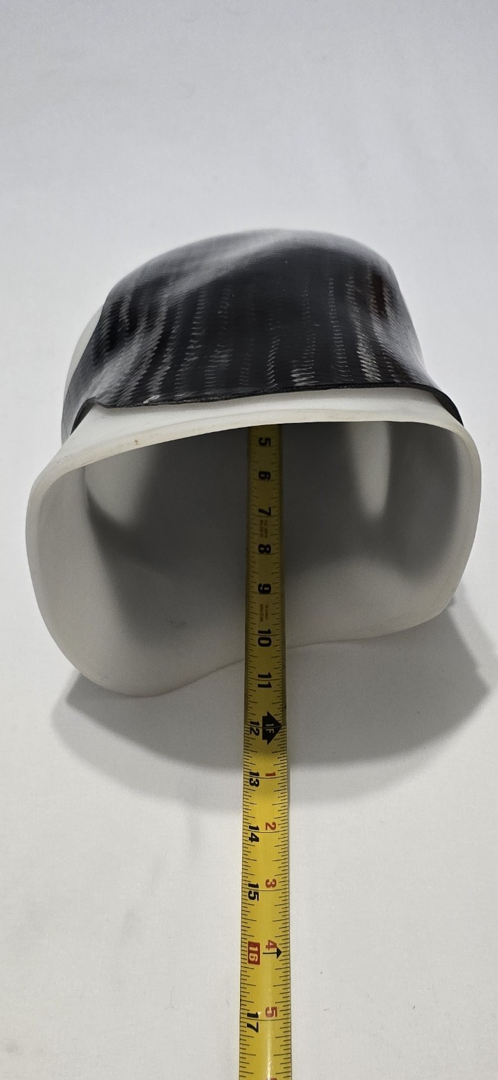 Socket of fiber Carbono In Perfect Condition.