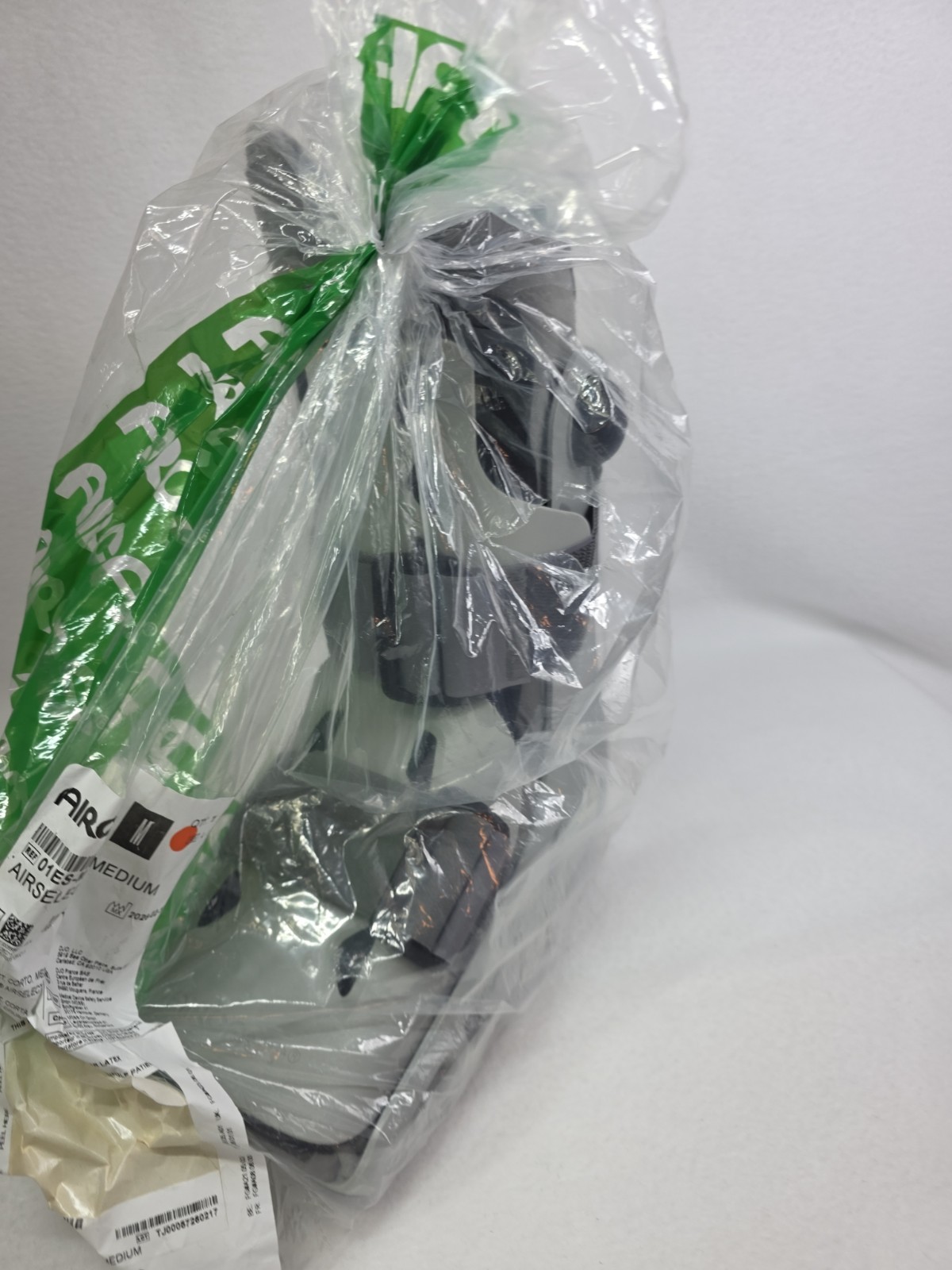 Aircast AirSelect Short Walker Brace / Walking Boot – Gray, Size: M Brand New