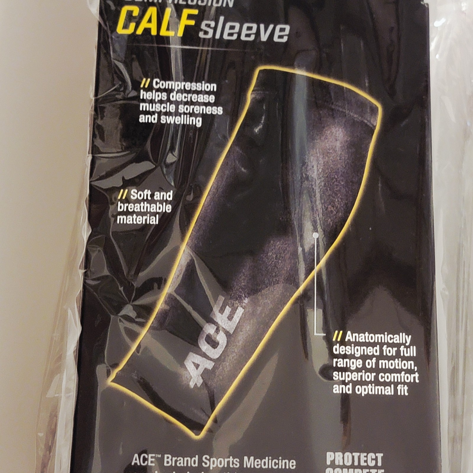 Ace Calf Compression Sleeve L/XLFor Football, Basketball, Volleyball All Sports