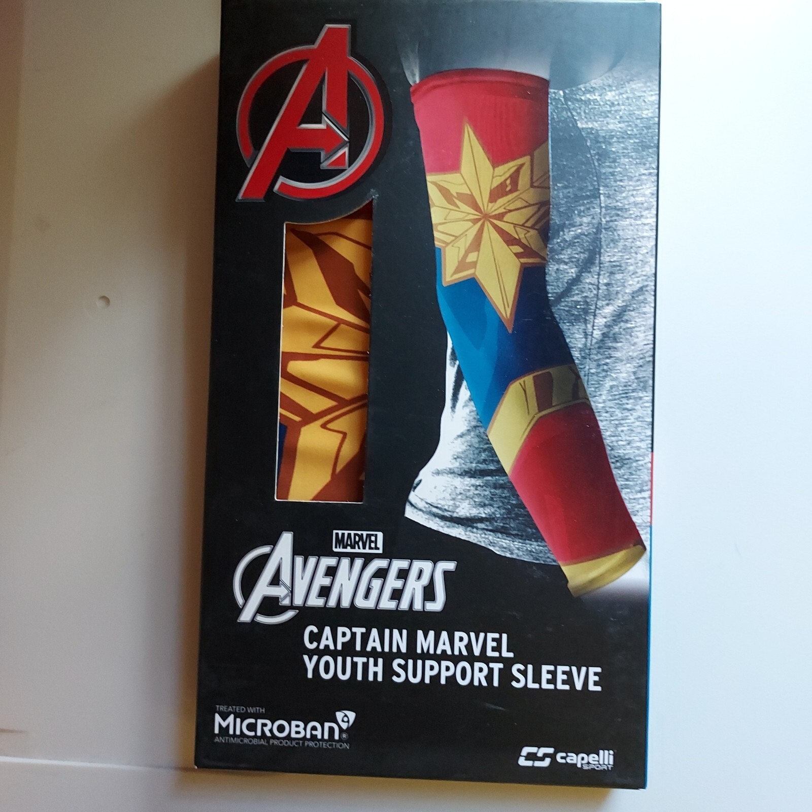 NEW Marvel Captain Marvel Youth Support Sleeve S/M Small / Medium compression