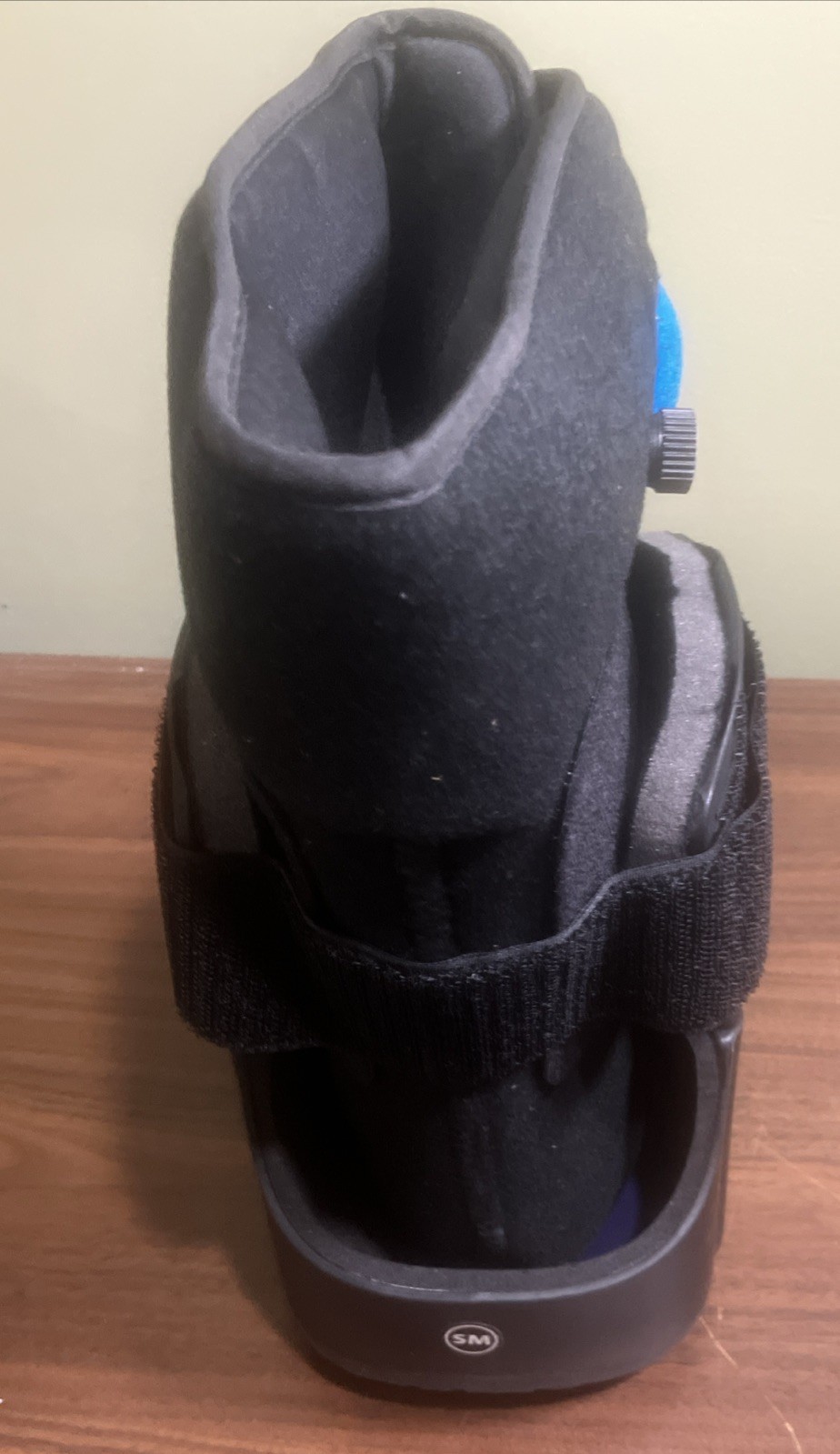 New United Ortho air Walker Fracture Medical Boot size SM