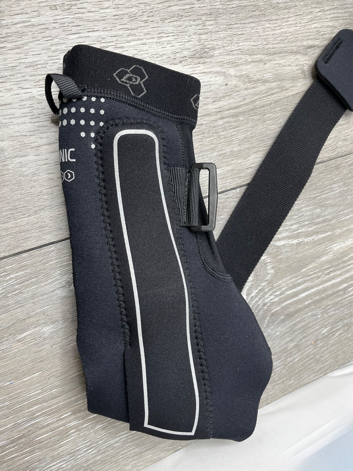DonJoy Performance Bionic Ankle Brace Small Black Adjustable Stabilizer Support