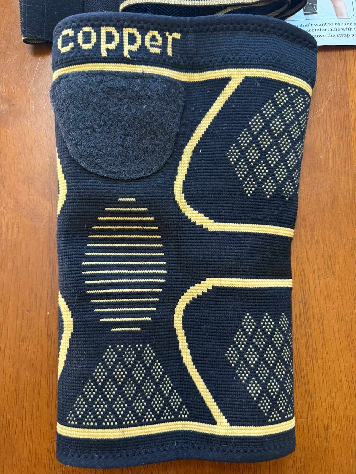Copper (2 Pack) Knee Brace Compression Sleeve with 1 Strap Size Large
