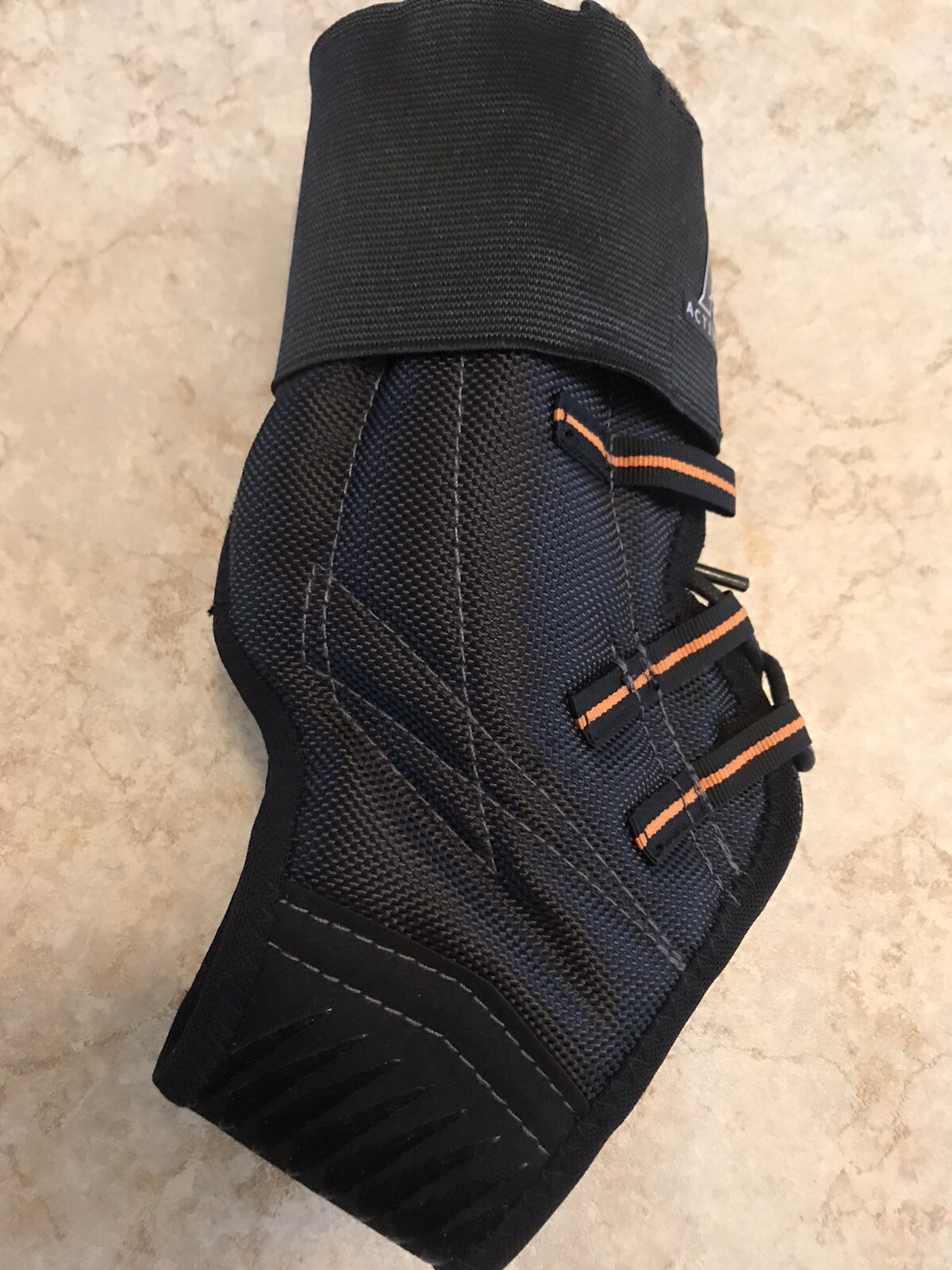 Active Ankle Pro Lacer Multi-Sport Ankle Brace Protection Large Black