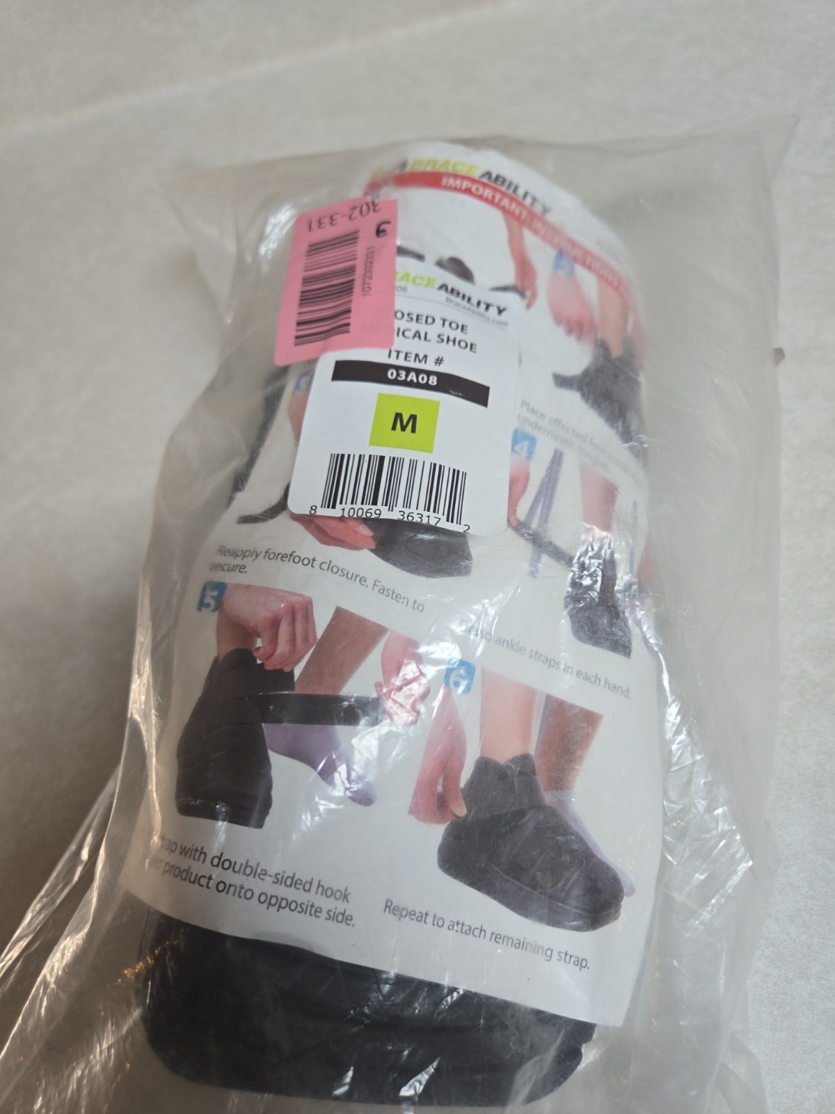 New Open Box Braceability Closed Toe Medical Walking Shoe Medium