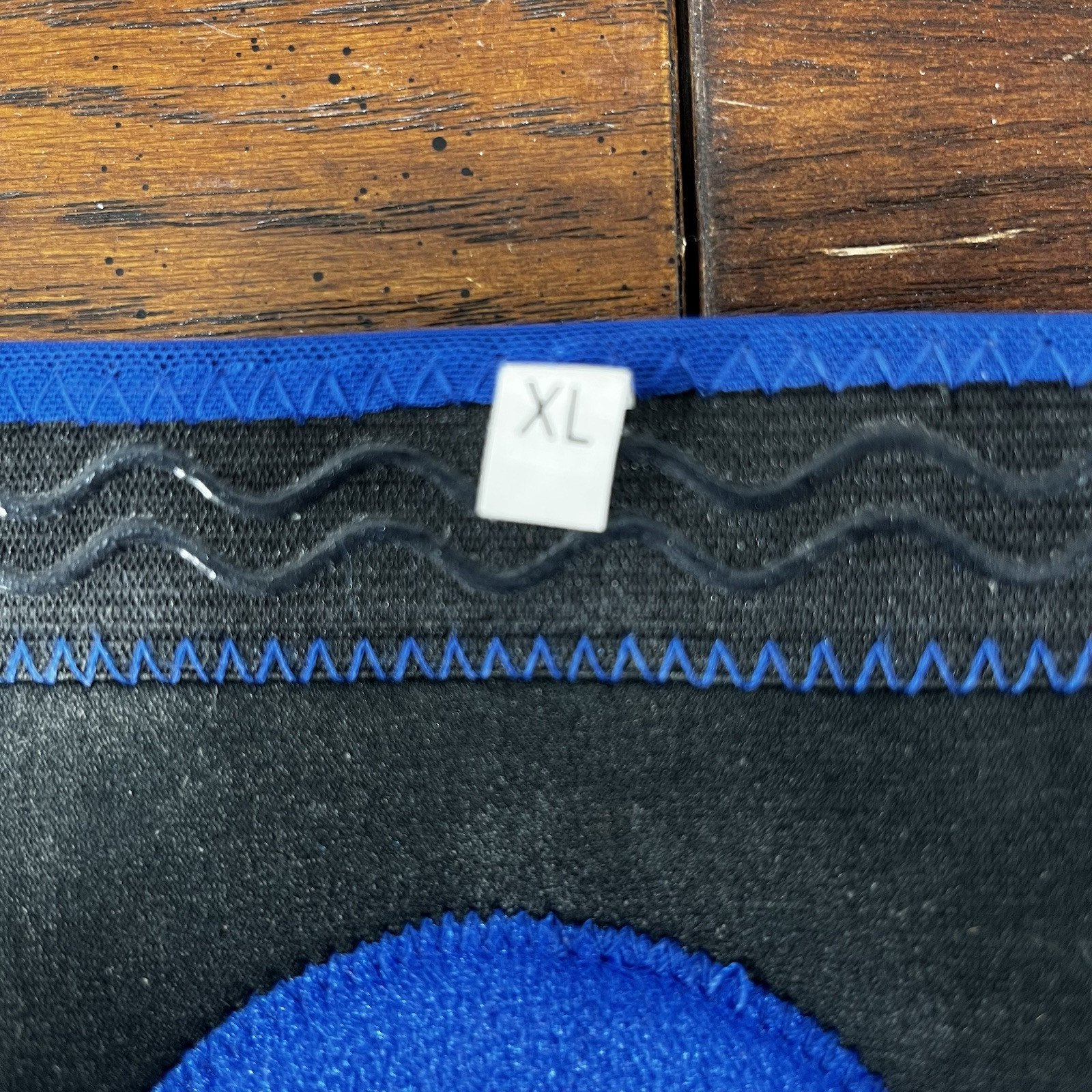 TechWare Pro Knee Brace Support w/ Side Stays -Size XL – Unisex – Blue
