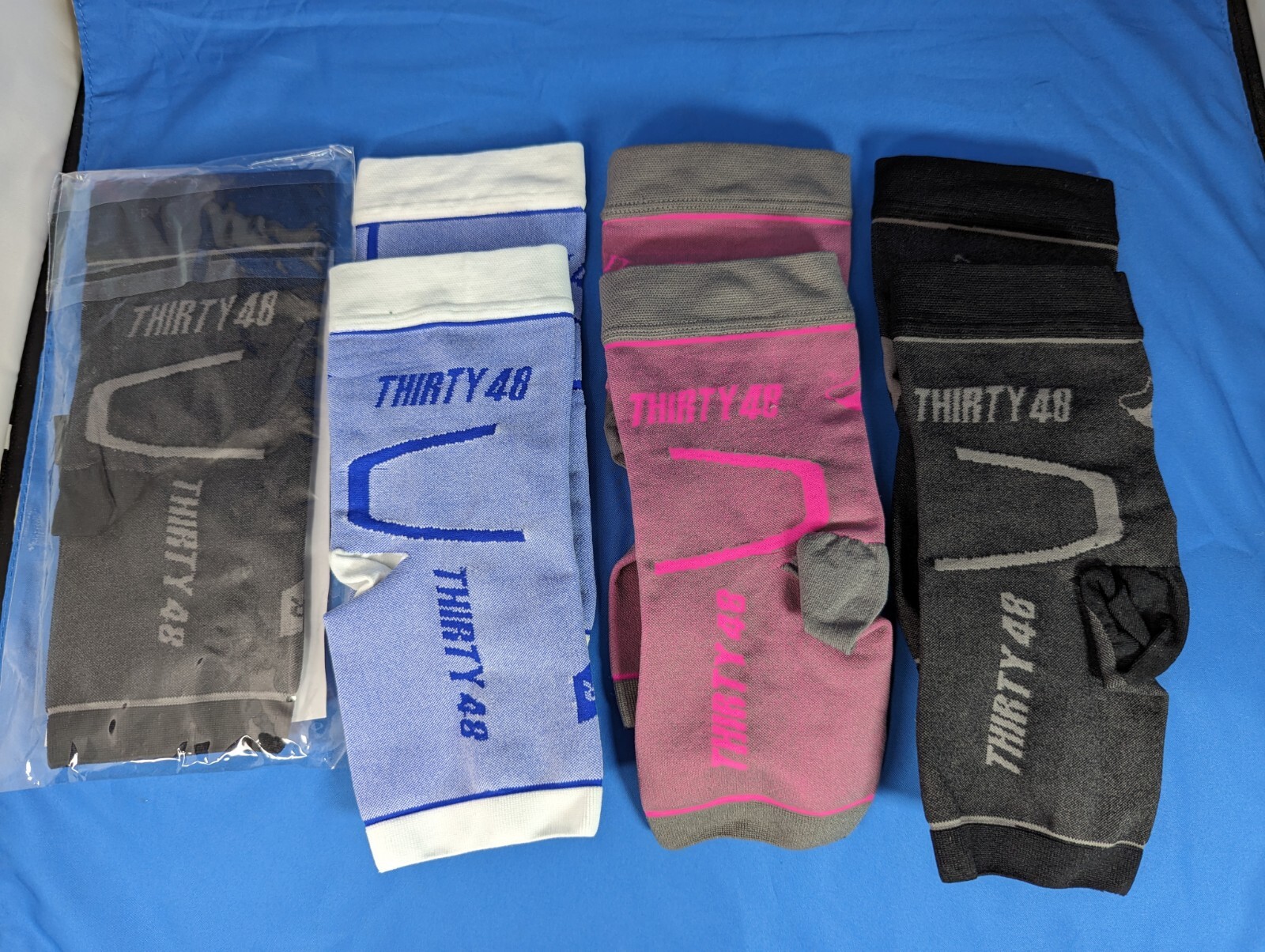 Thirty 48 Socks Plantar Fasciitis M Lot Reduces Pain Swelling Compression