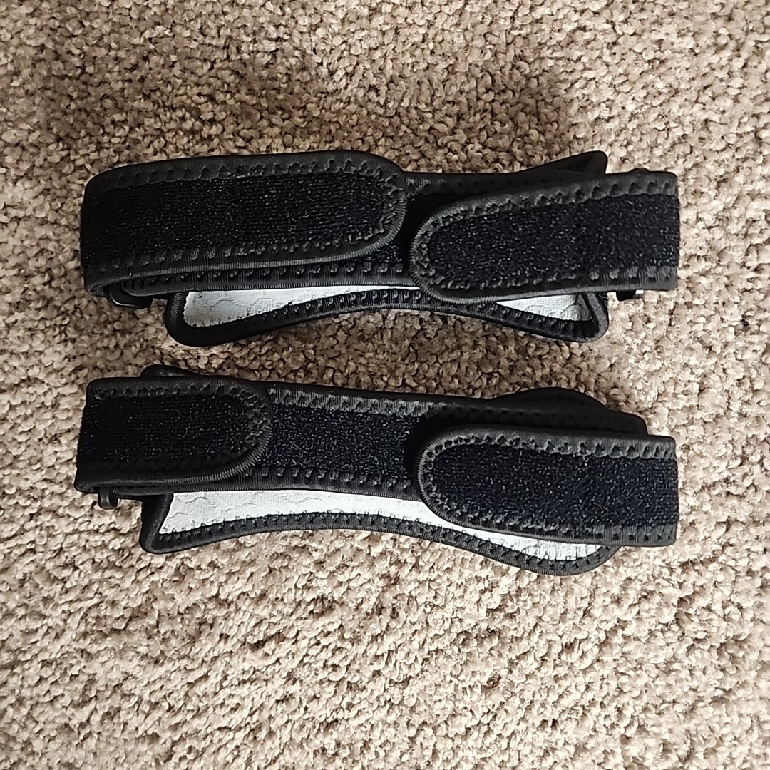 Bodyprox Patella Tendon Knee Strap 2 Pack, Knee Pain Relief Support Brace Black