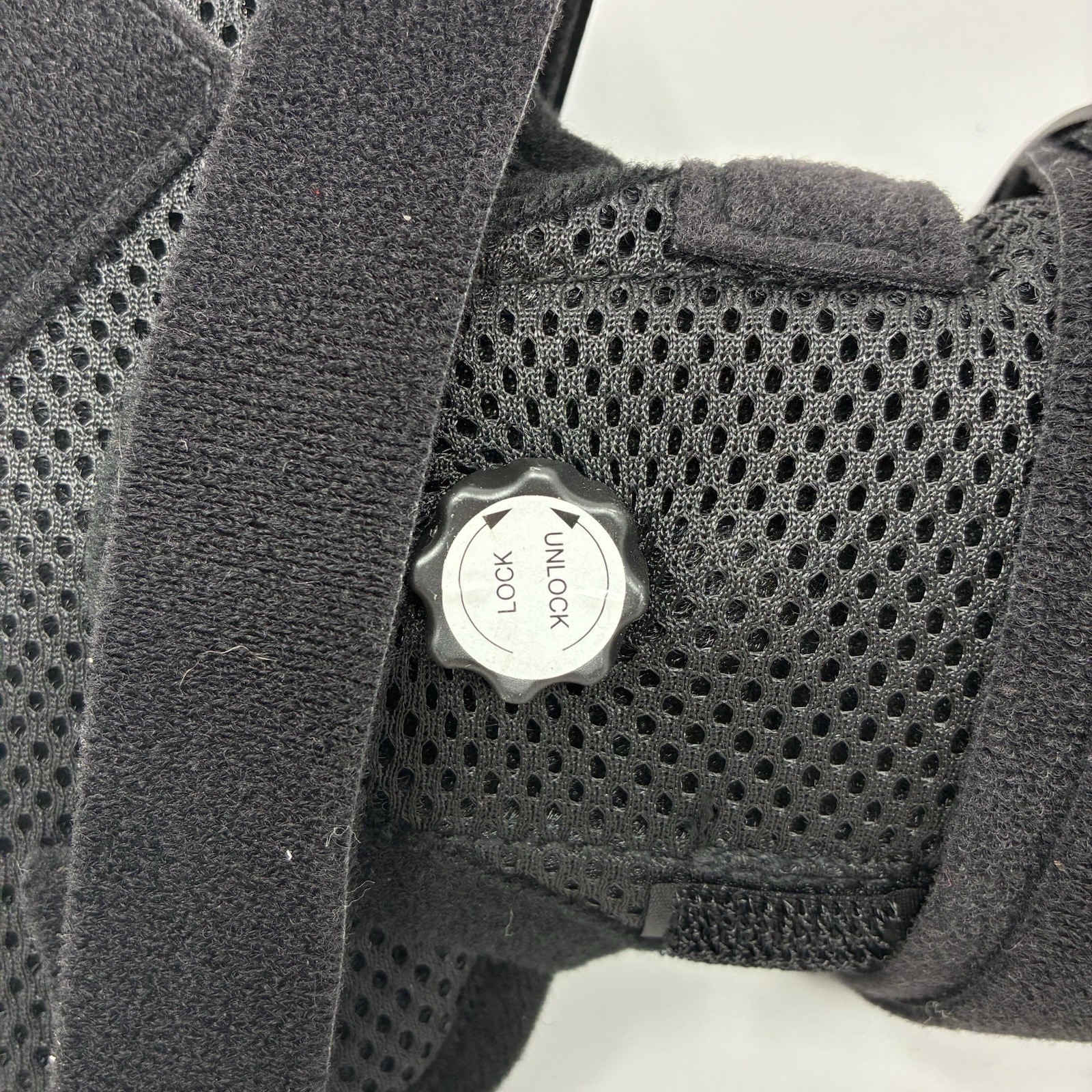 CORETECH 916 Wrist Brace Splint Carpal Tunnel Support Adjustable ROM Universal