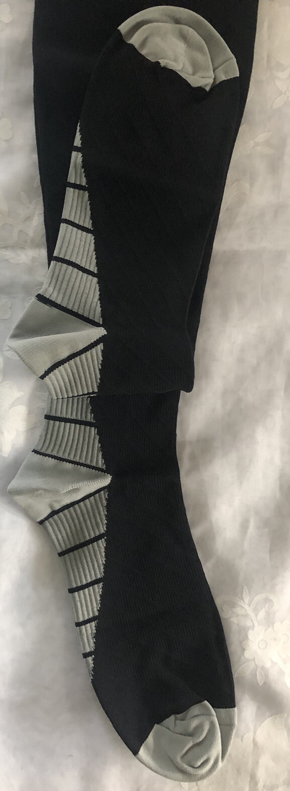 2 Pack Gear Sport Compression Socks for Men & Women 20-30 mmHg XX-Large