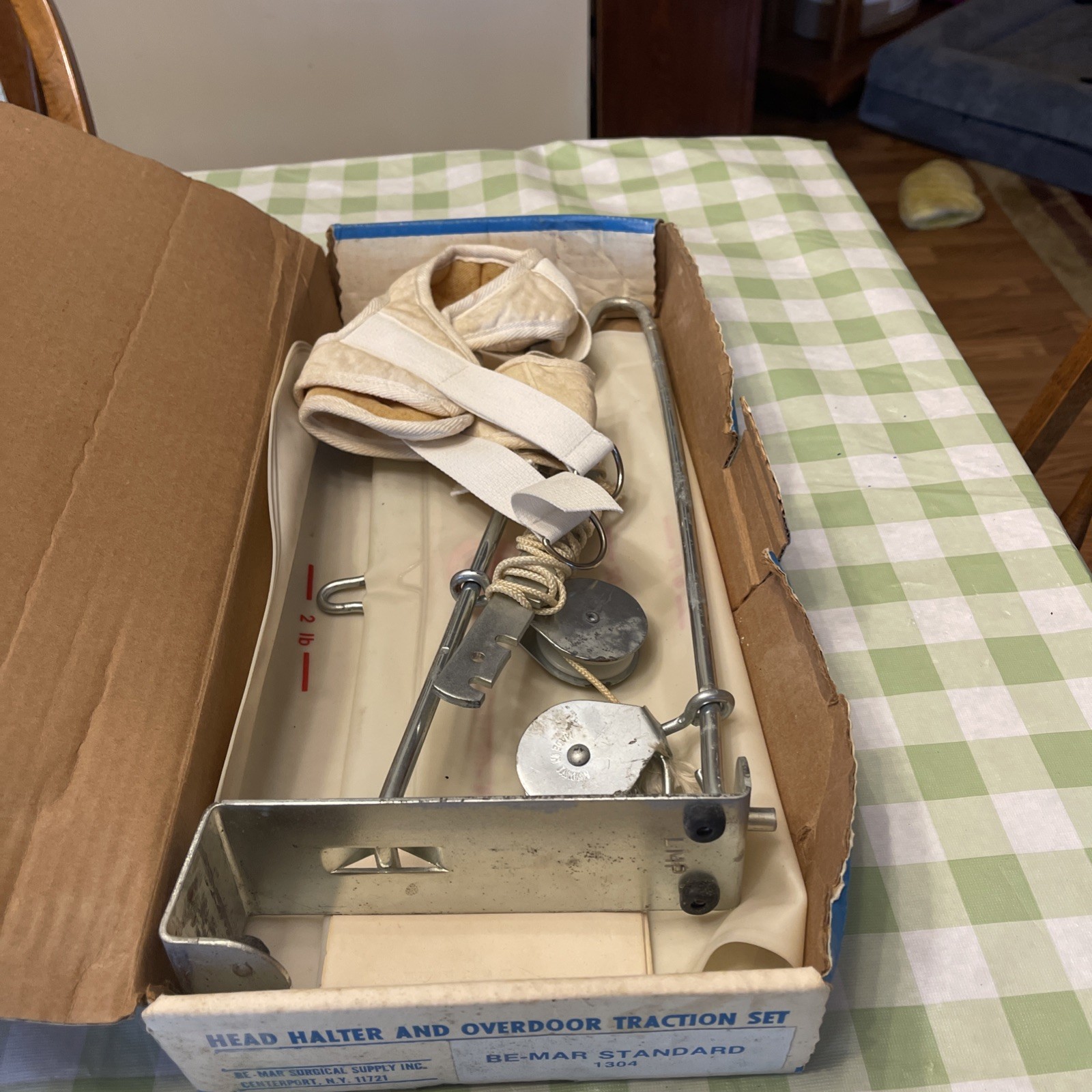 Vintage Over Door Head Traction Set Complete in Original Box Water Bag Style