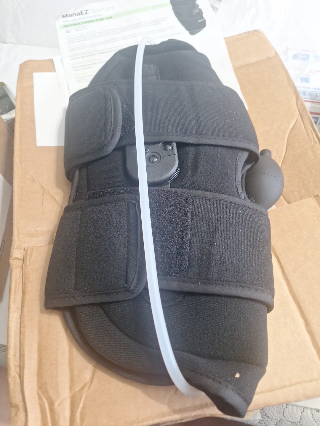 KNEE BRACE ADJUSTABLE MANAMED EZ ROM Gel Ice Compression Ice Packs EZR001 NEW J9