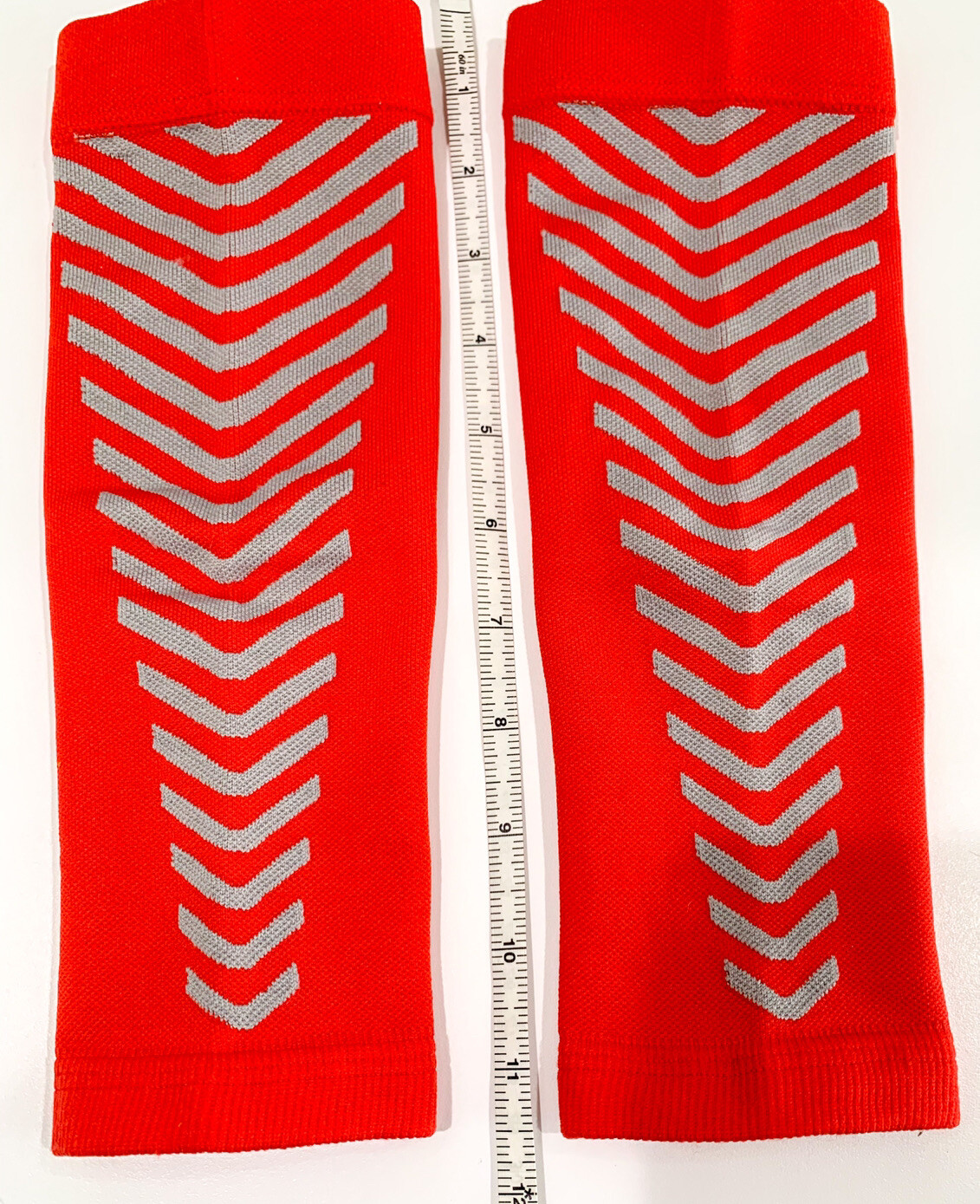 Red Compression Support Socks Running Sports Leg Sleeve Brace 1 Pair Youth Size