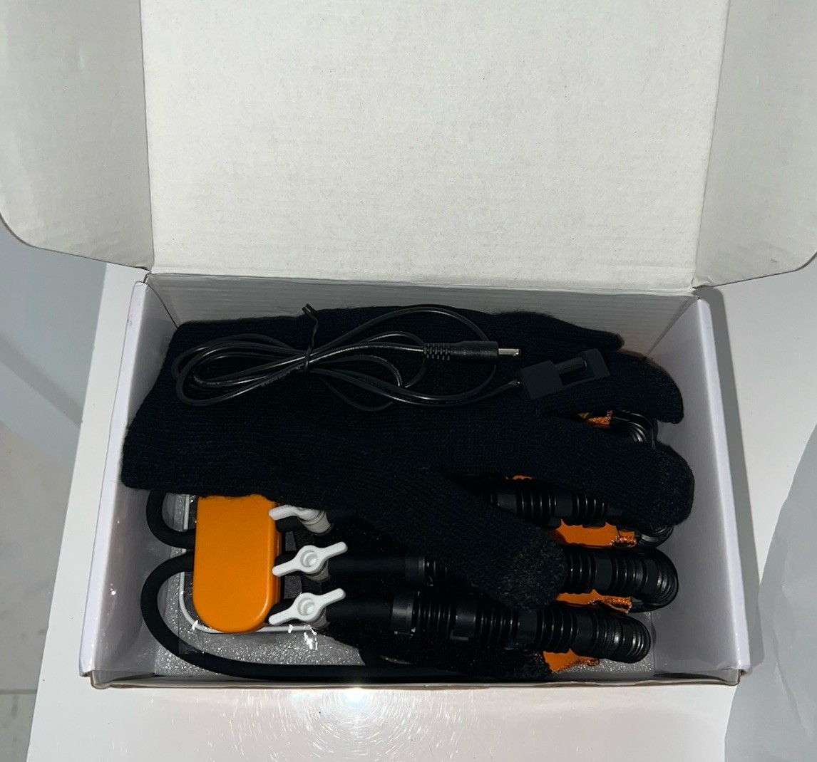 (b20/12)Auto Training Robot Gloves Finger Rehabilitation Left Hand. SMALL