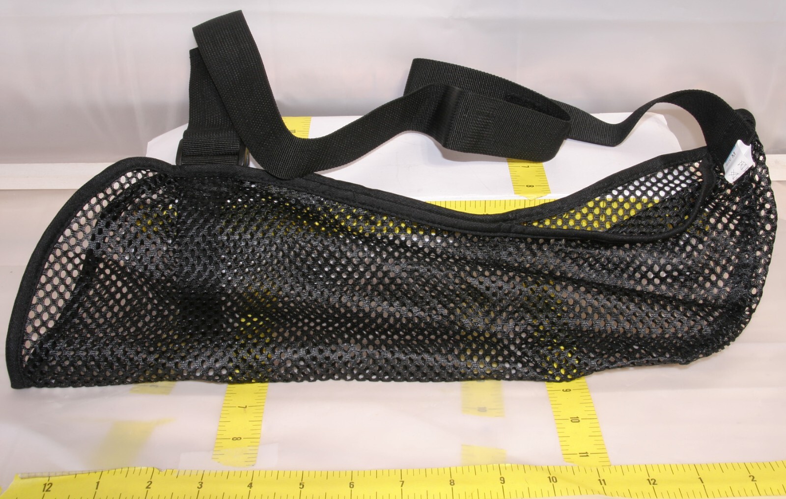 ComfortLand Medical 21-103-3 Mesh Shoulder Immobilizer Medium New Brace