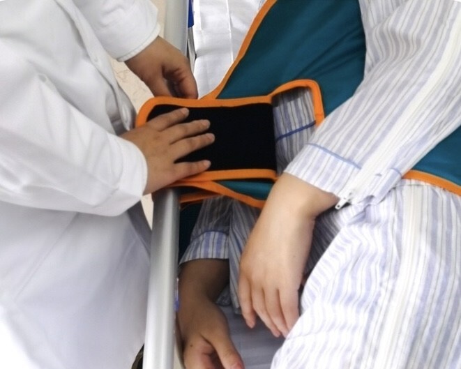 Decubitus Care Pad Bed-Sore Nursing Pads for Elderly/Patient Turn Over Aid Strap