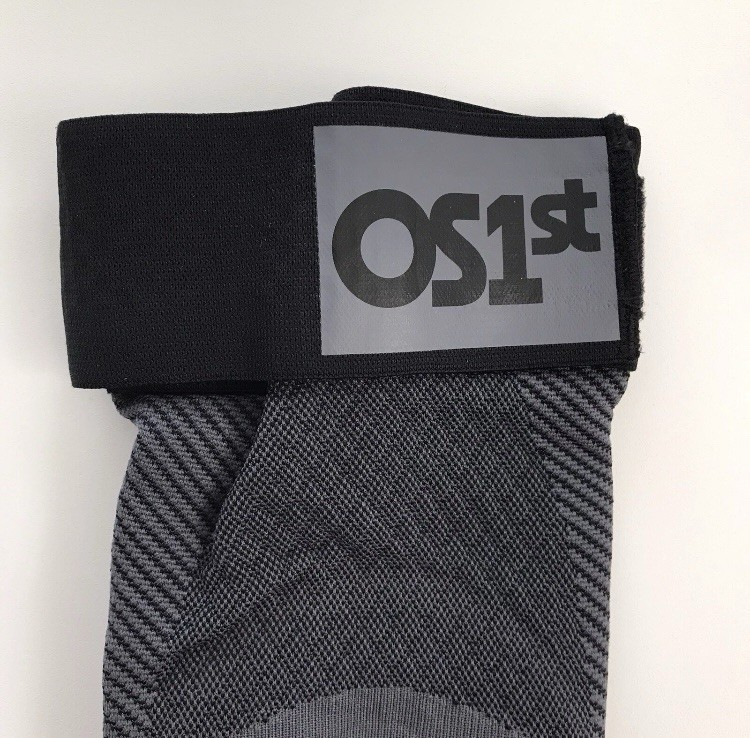 OS1st KS8 Patellar Stabilizing Adjustable Performance Knee Brace Small