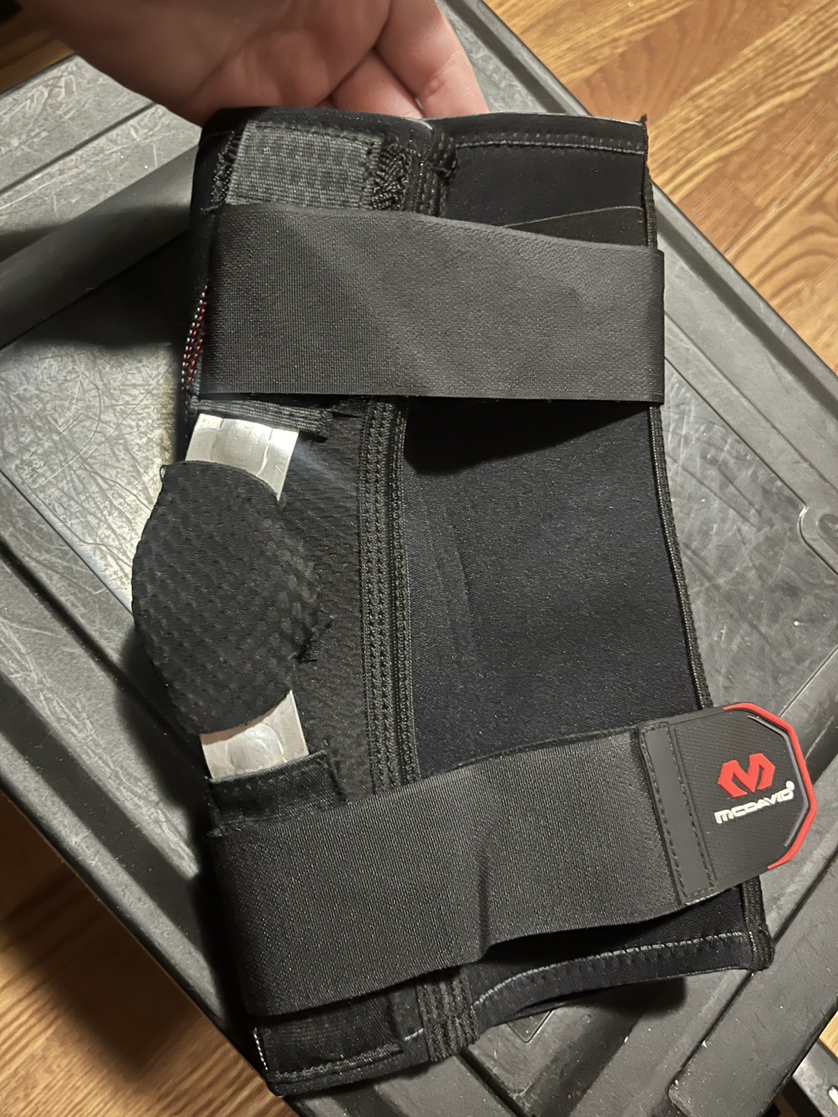 McDavid 422 Dual Disc Hinged Knee Brace Support & Adjustable Straps Size L
