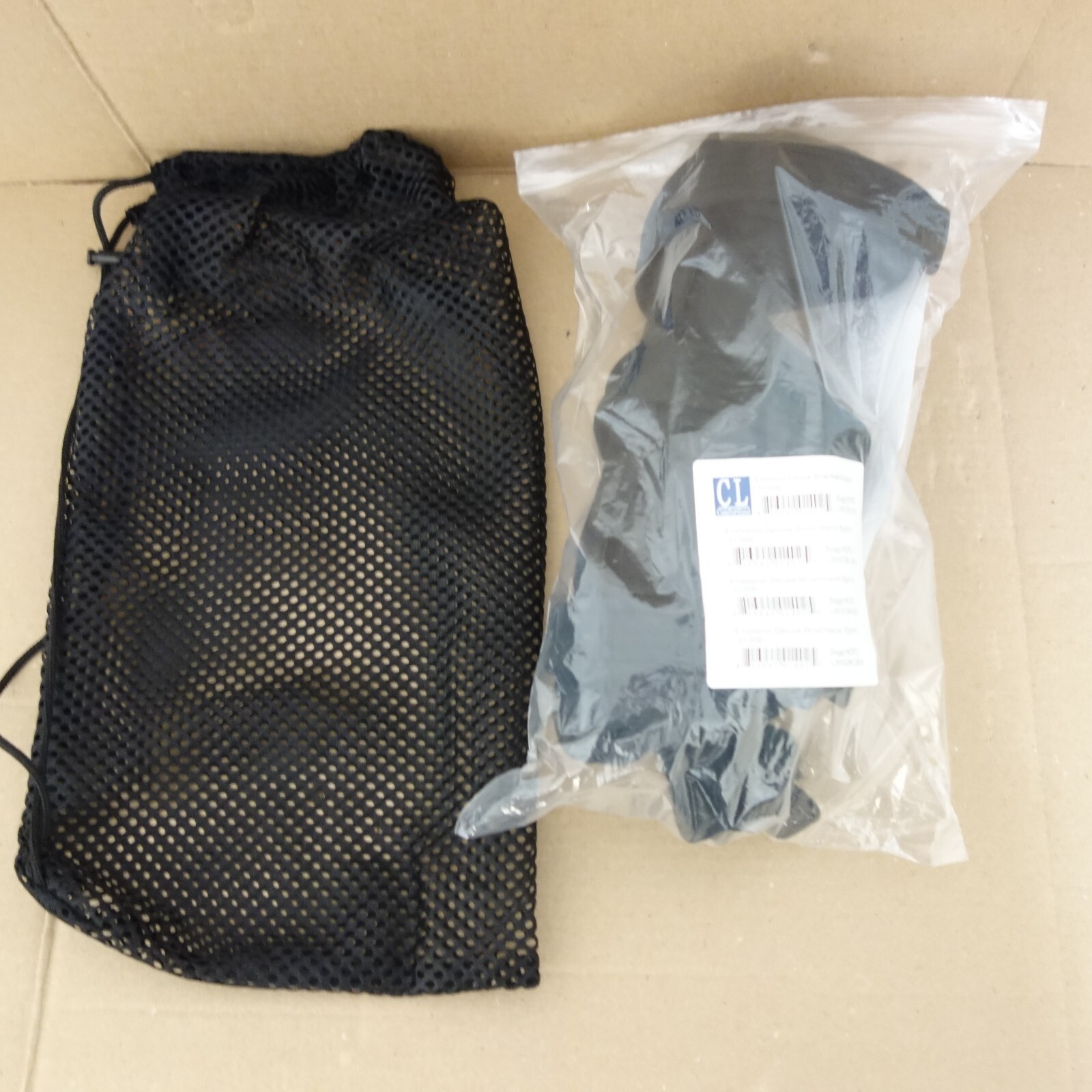 NEW Comfortland Medical Endeavor Deluxe Wrist/Hand Splint 31-500 Free Shiping.