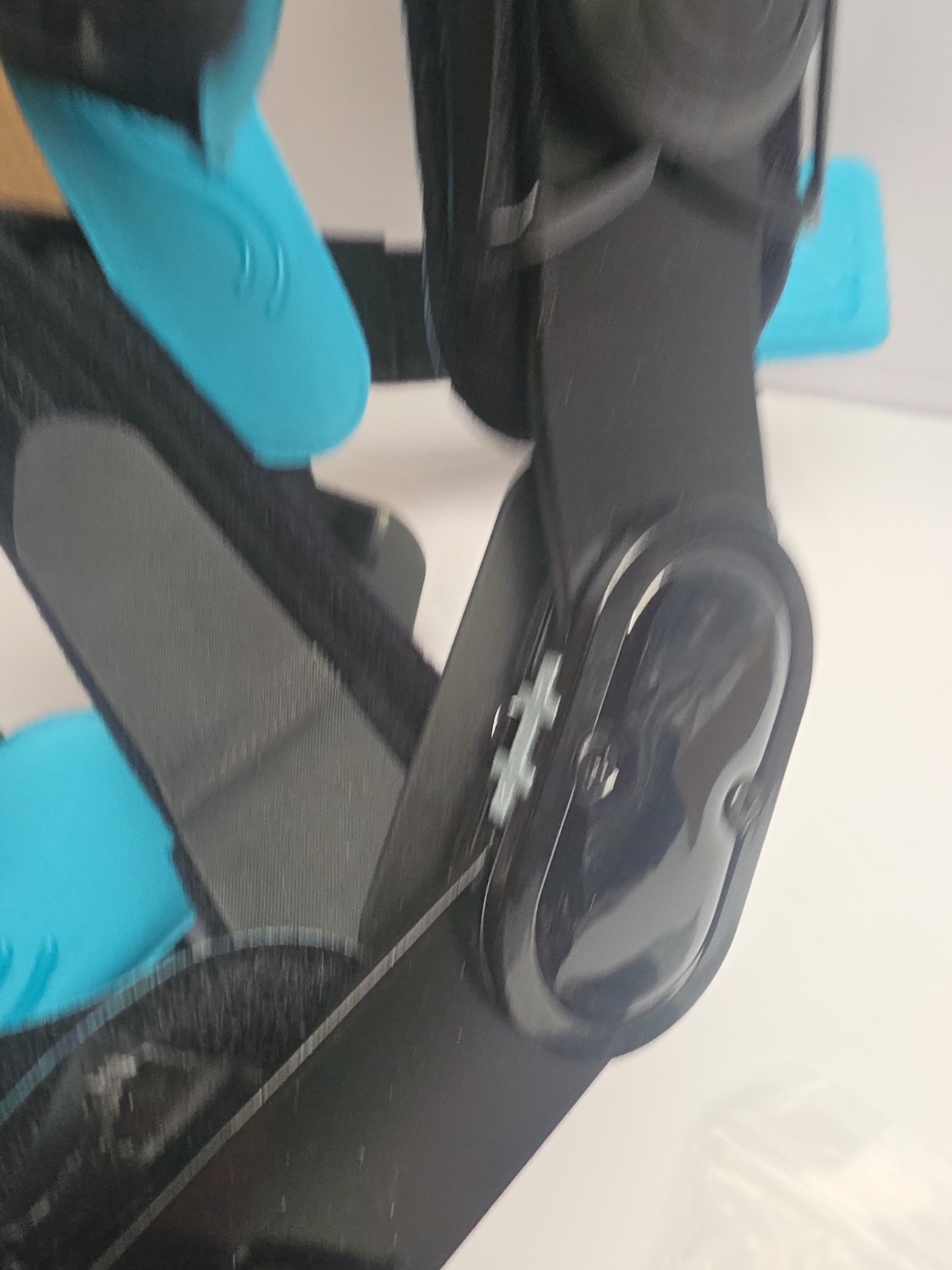 Orthomen OA Unloader Hinged Knee Brace Right Medium