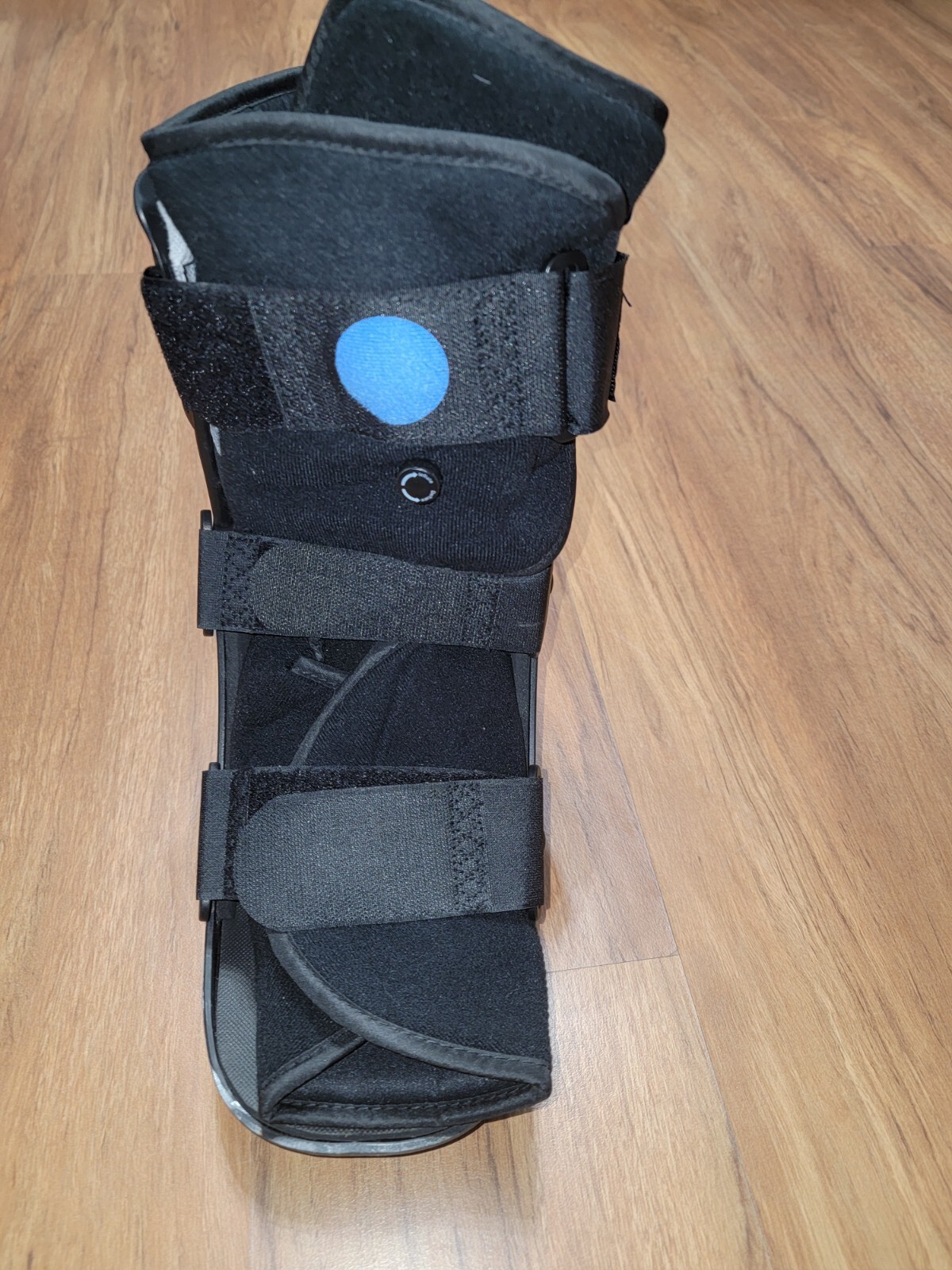 MEDIUM Advanced Orthopedics Low Profile Air Walker (Low Top) XL