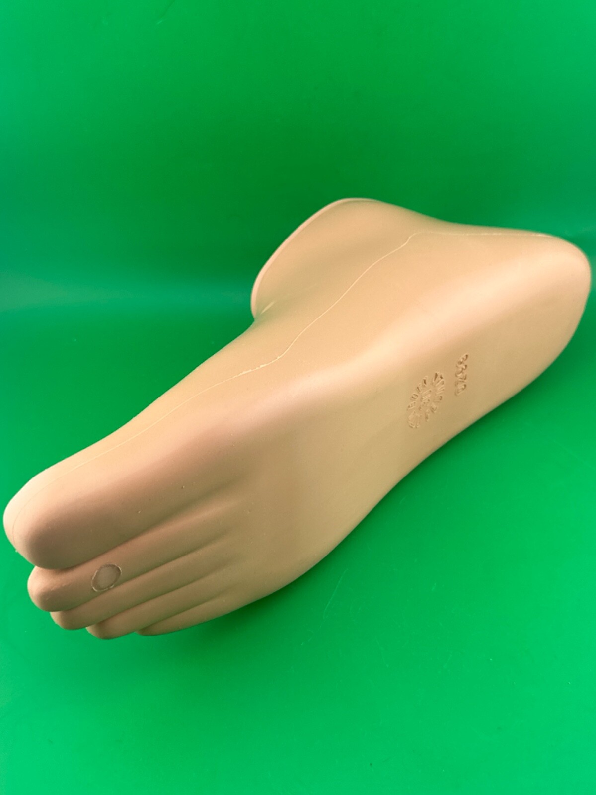 OTTOBOCK Otto Bock 1m10 prosthetic footshell foot shell. Right. Size 30cm