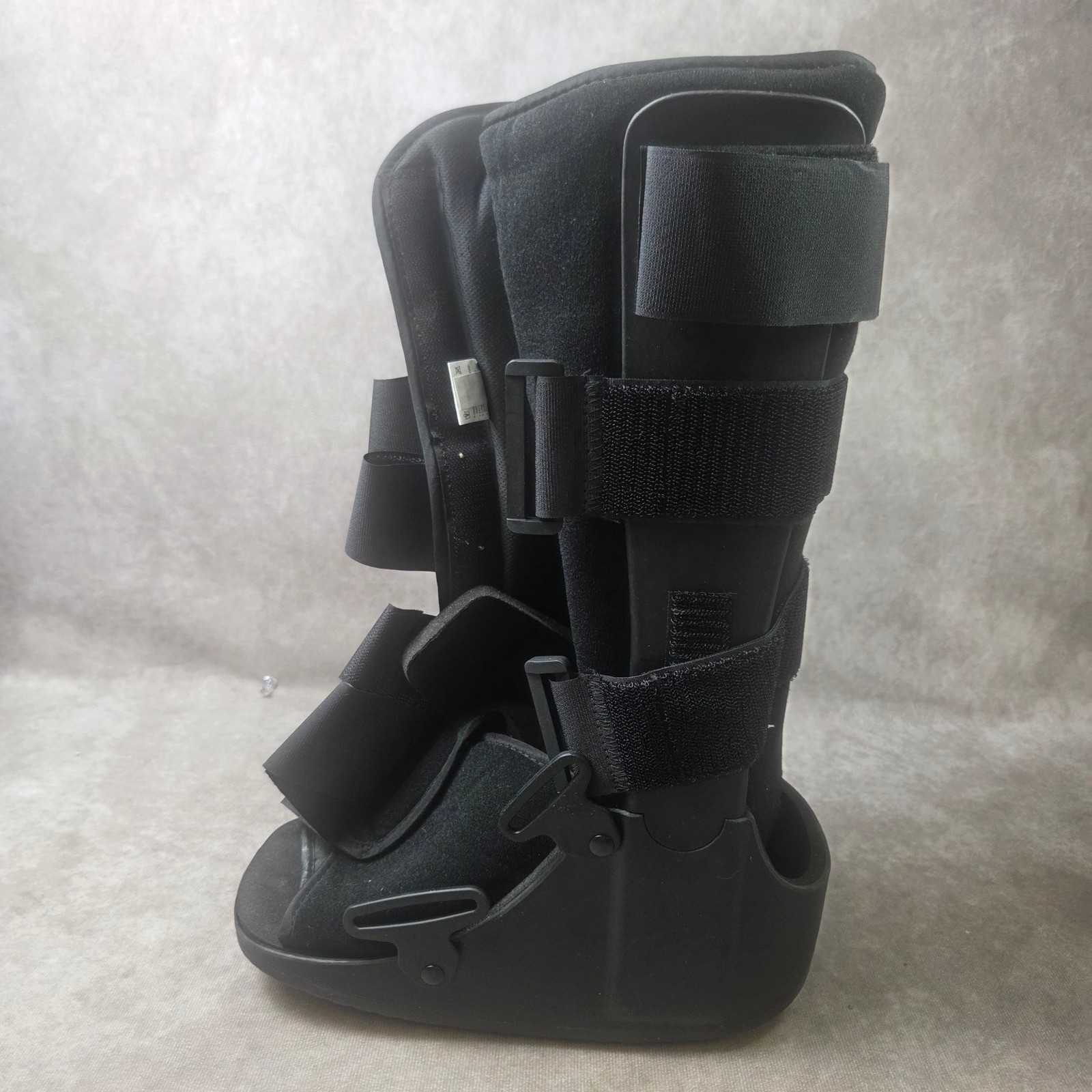 United Ortho Air Cam Walker Fracture Boot Tall Black Small Pneumatic Support