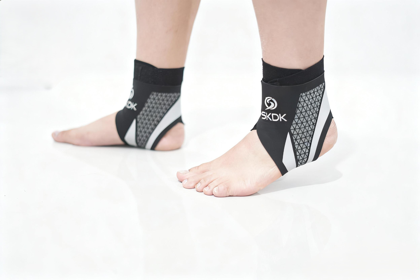 Adjustable Wrap Ankle Support | Adjustable Compression, Sprain Recovery Support,