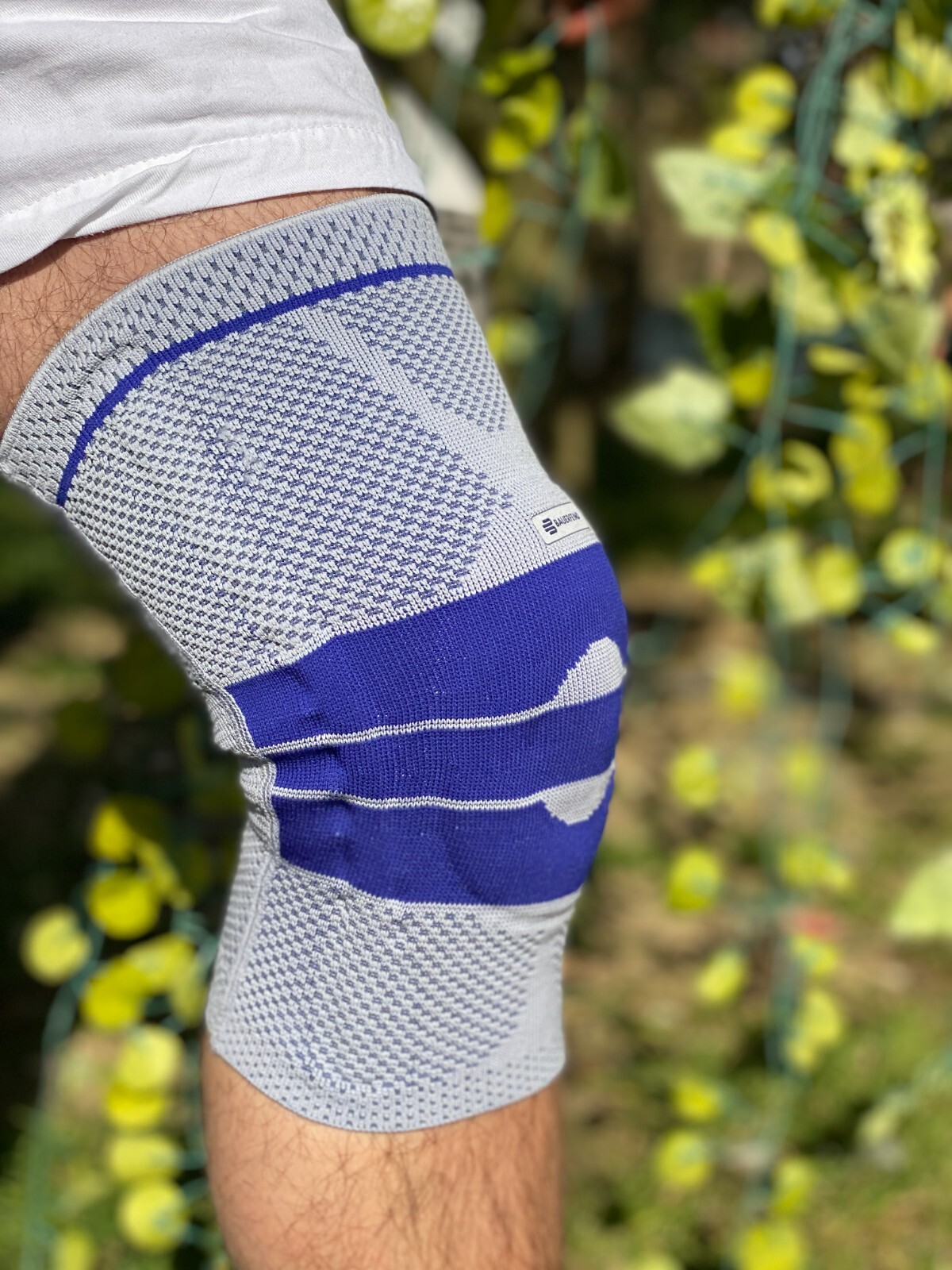 Bauerfeind GenuTrain Size 6 Knee Joint Brace Patella Support Meniscus Sleeve ACL