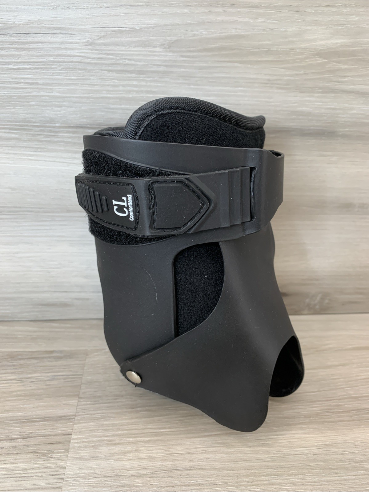 Comfortland ACCORD III Ankle Brace Medium Left CL-301-3-L NEW