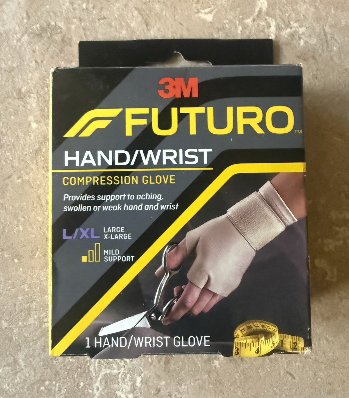 FUTURO Hand/Wrist Compression Glove L/XL Beige Adjustable Support