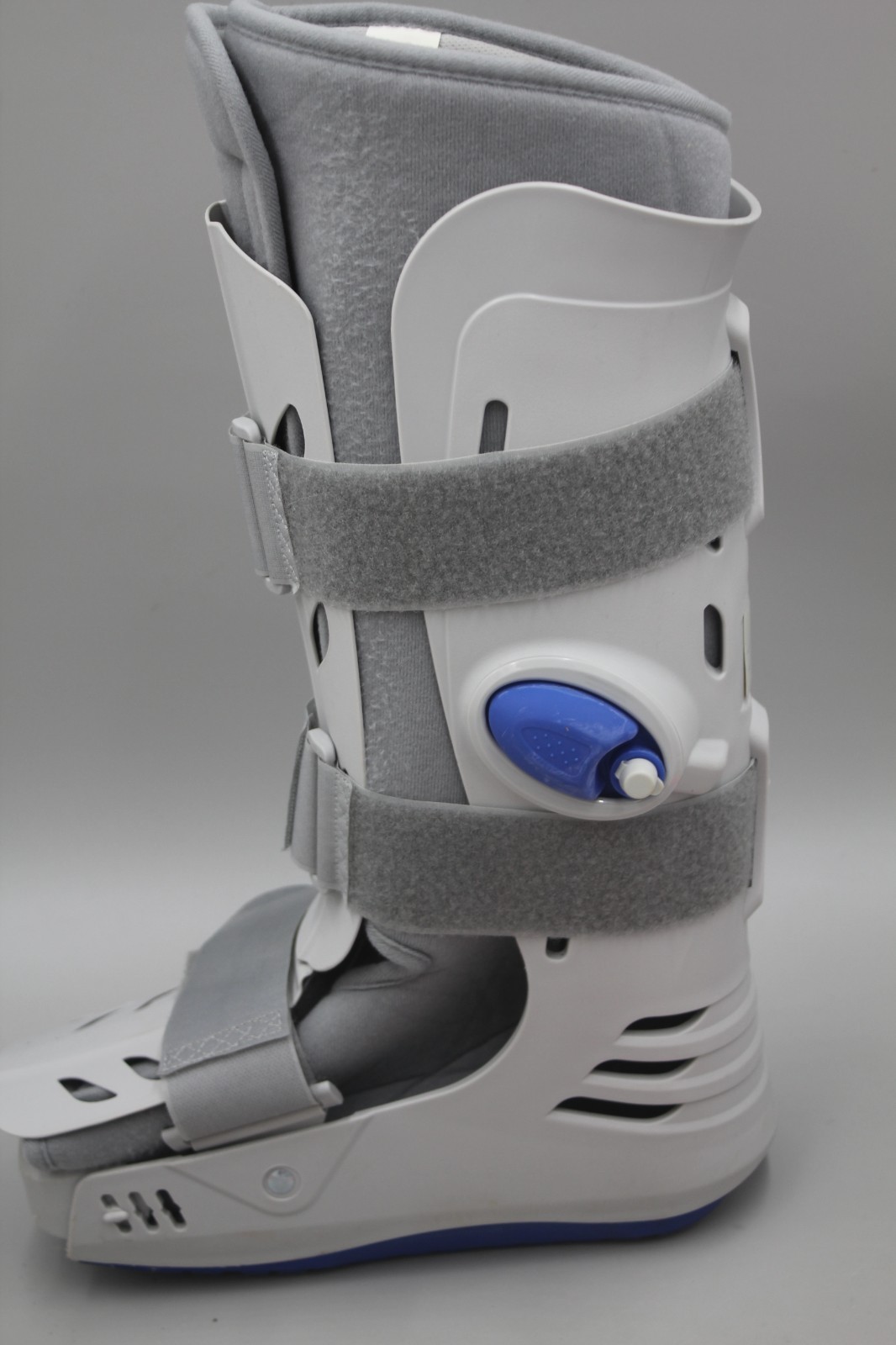 DeRoyal Full Shell Walking TALL w/Air Pump Medical Cam Walker Boot Stabilization
