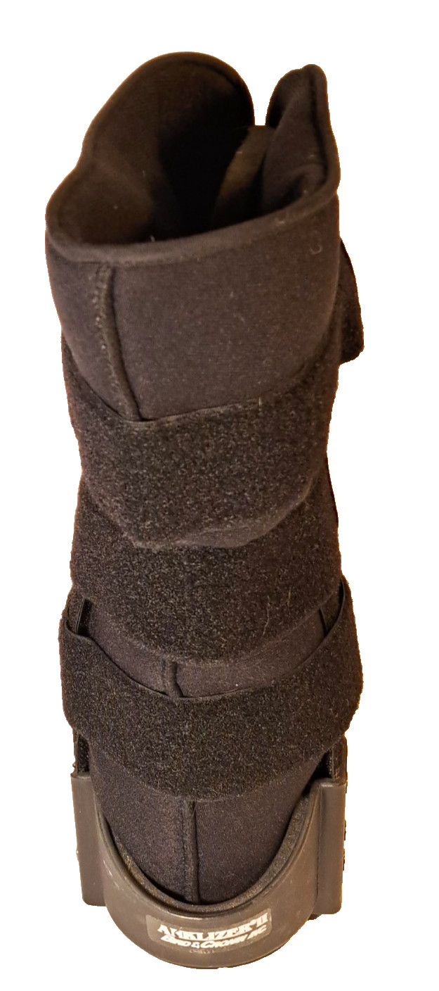 Bird and Cronin Anklizer II Walking Boot. Size Small. Fixed Ankle
