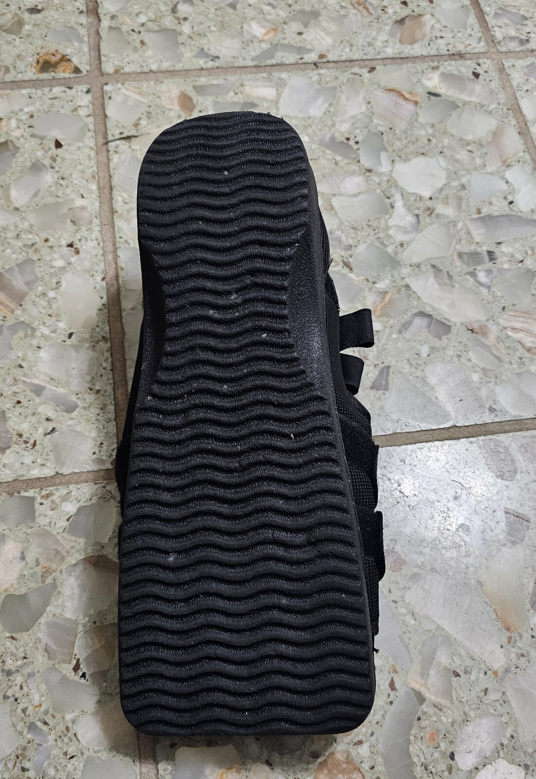 ProCare Squared Toe Post-Op Shoe Size: Large ( Wear on the left or right )