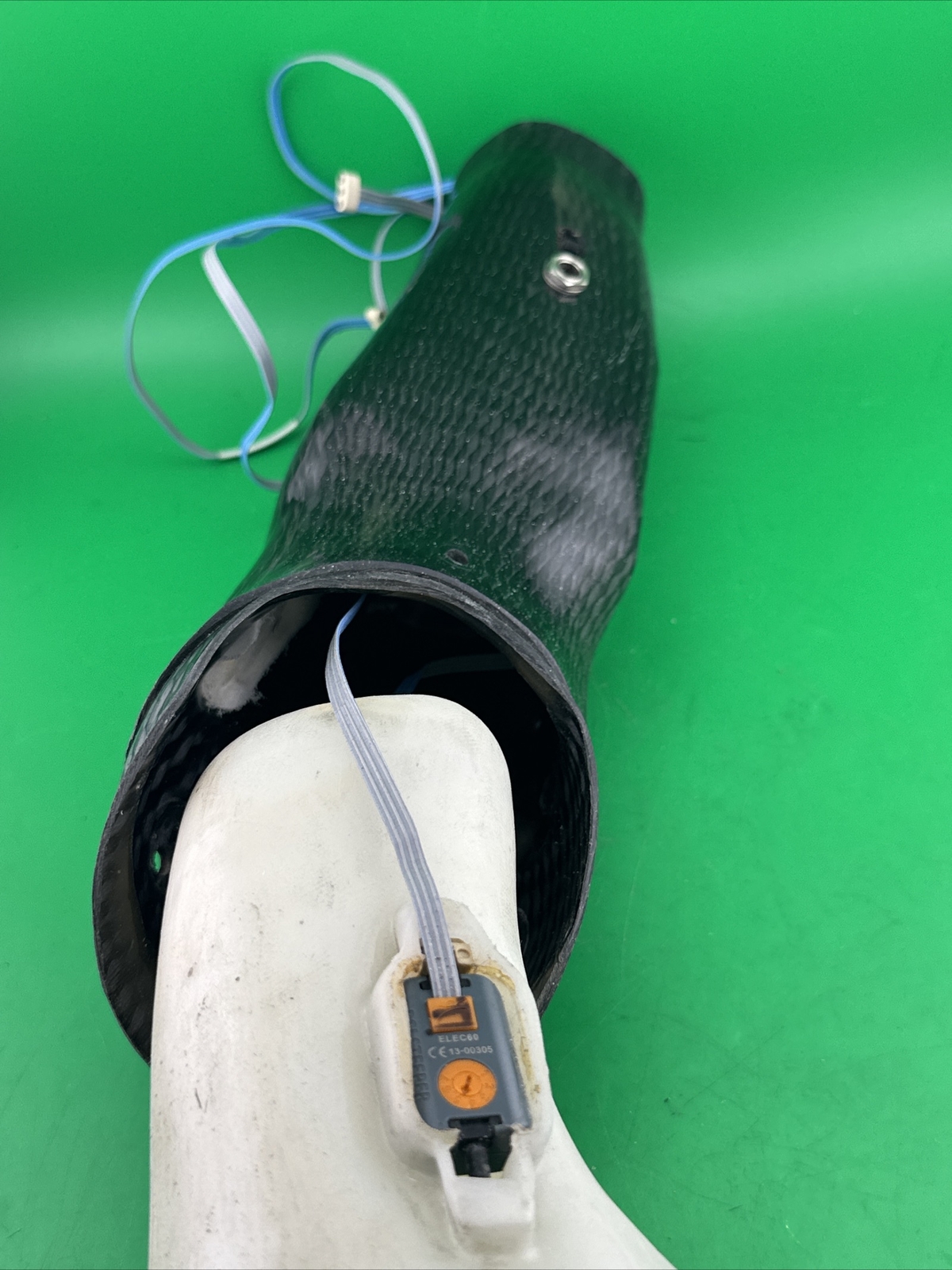 Below Elbow Prosthetic Socket W/ electrodes And Batteries No Charger/wrist Unit